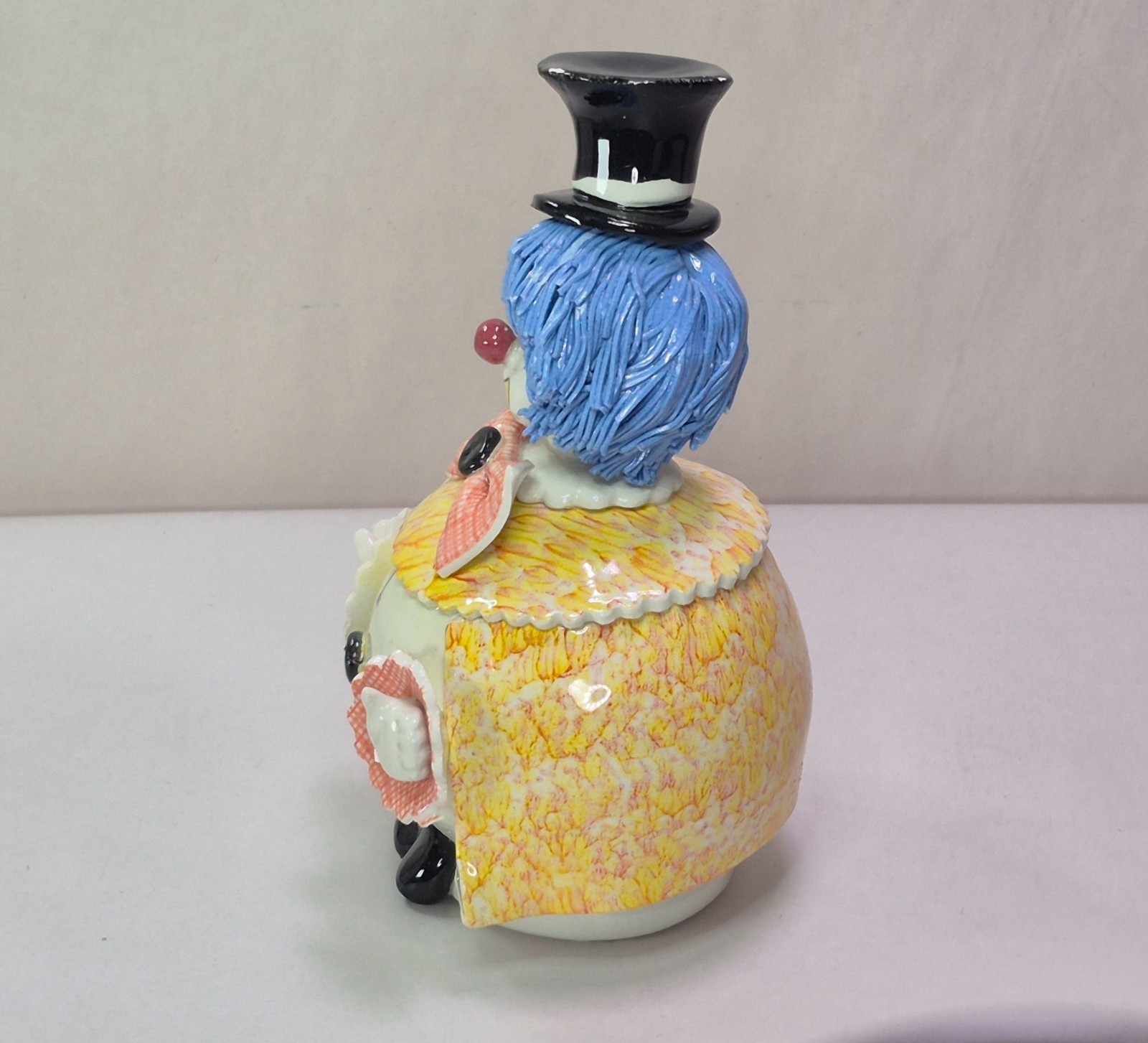 Italian Zampiva Clown Figurine Spaghetti Hair Button Bow Signed 5.5″ Tall in Box