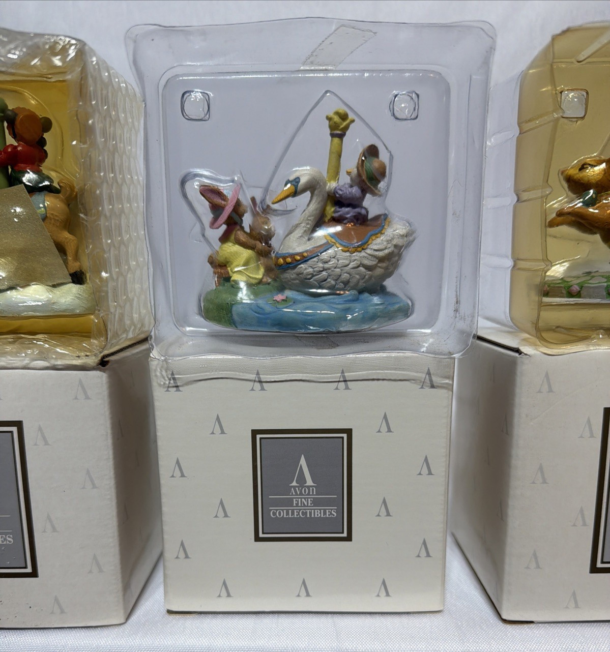 3 AVON Wonderland Carousel-Have a Nice Ride, Waiting for our Turn, Flowers Kiss