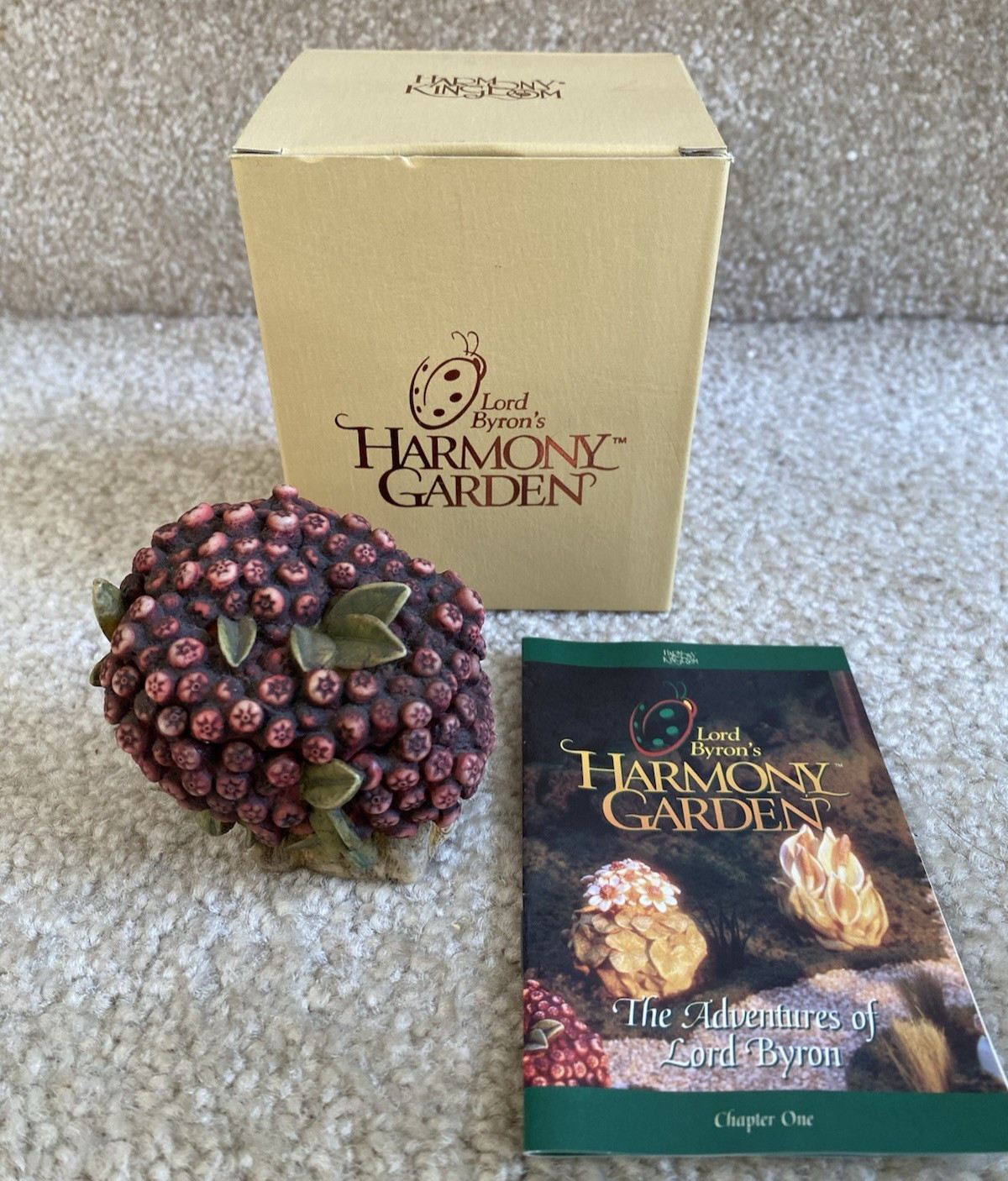 Harmony Kingdom Garden Lord Byron Cranberry Figurine Trinket Box 1997 With Box