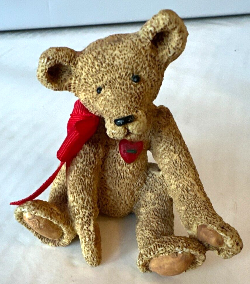 Kurt S. Adler Sitting Antique Bear Resin Figurine 3″ Fabric Bow Red Heart