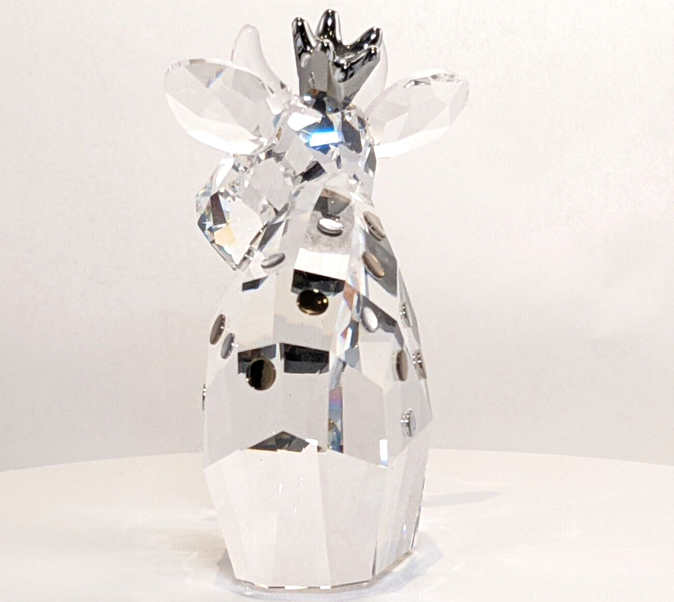 Swarovski BIRTHDAY PRINCESS MO Medium Color Crystal Figurine 5492746 Genuine MiB