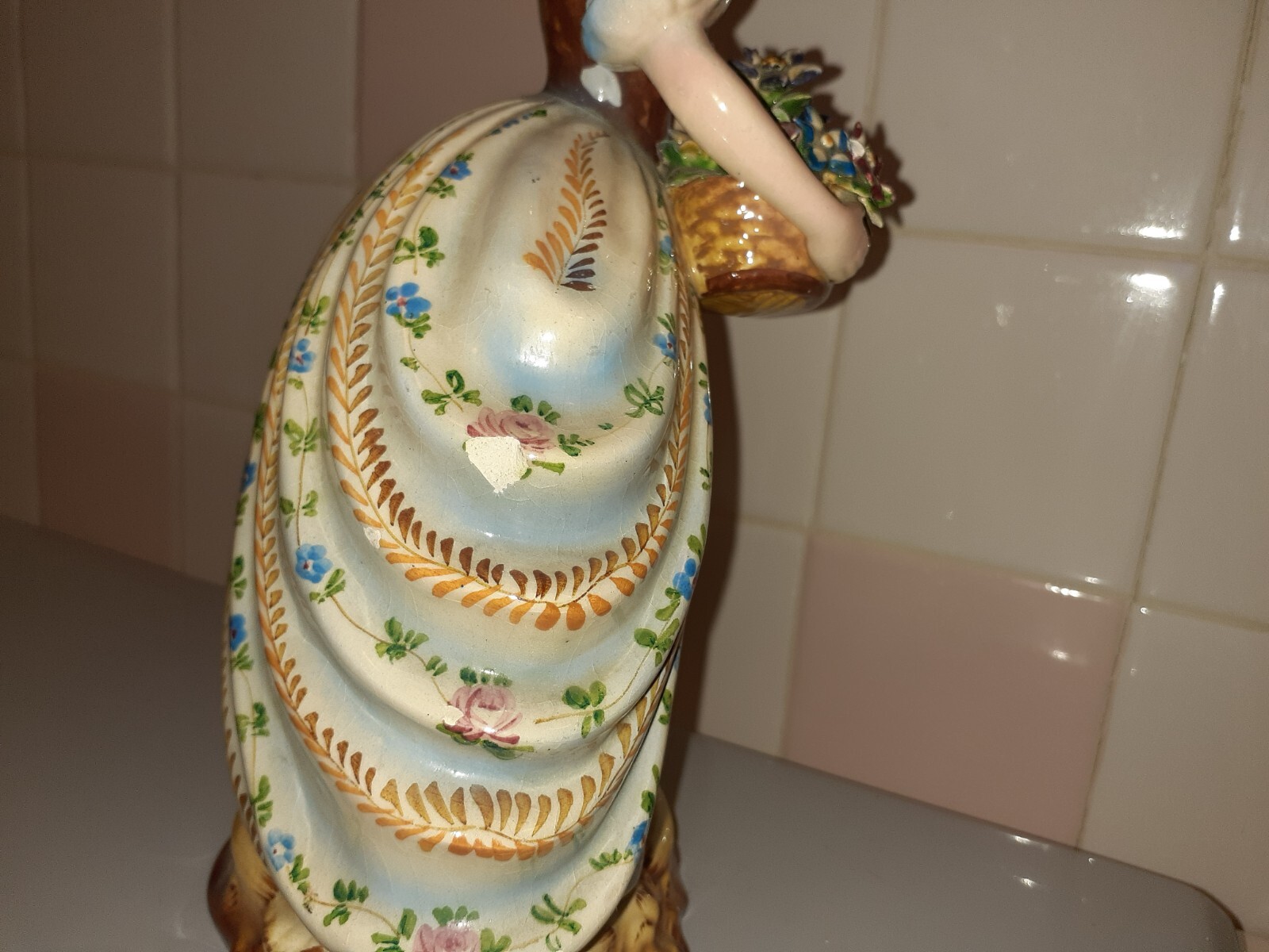 ZSZ FS Nove Italy Ceramic Beautiful Lady with Gorgeous Dress Figurine 10.3″ tall
