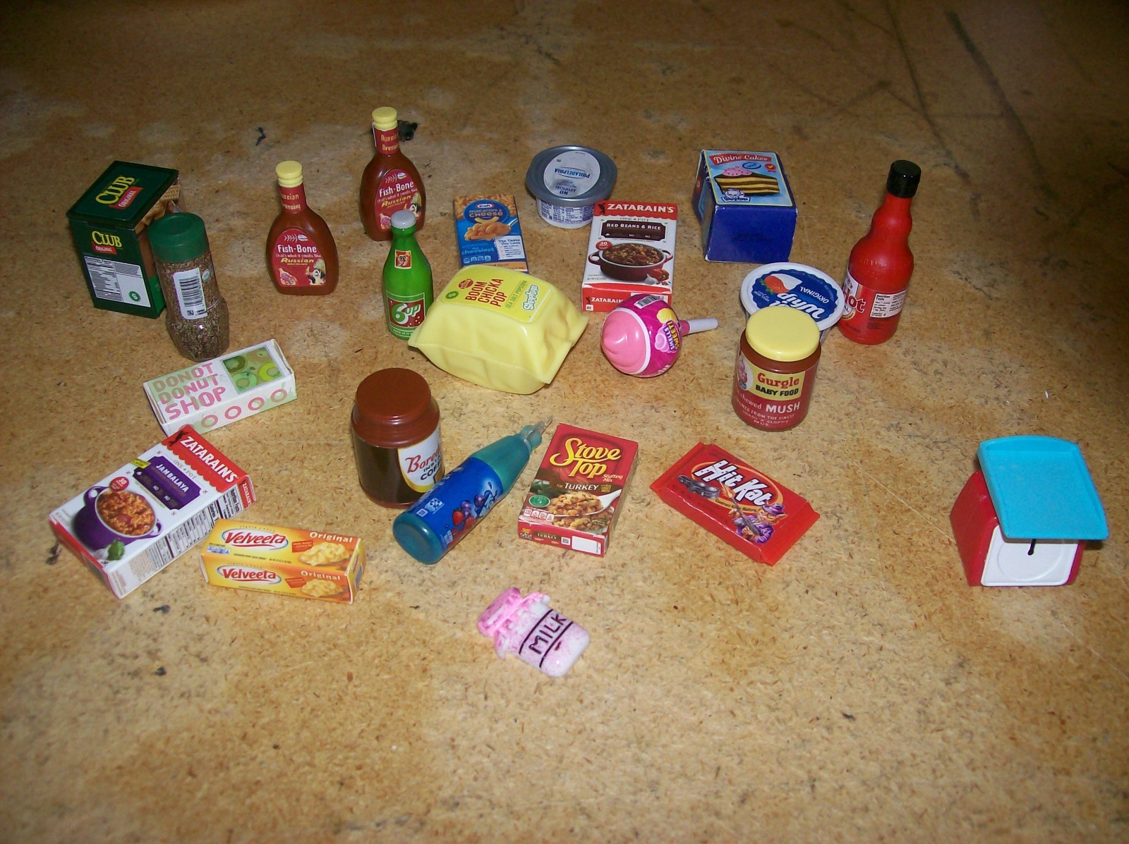 Food Miniatures Lot Of 23. 22 Food items, plus 1 kitchen scale.