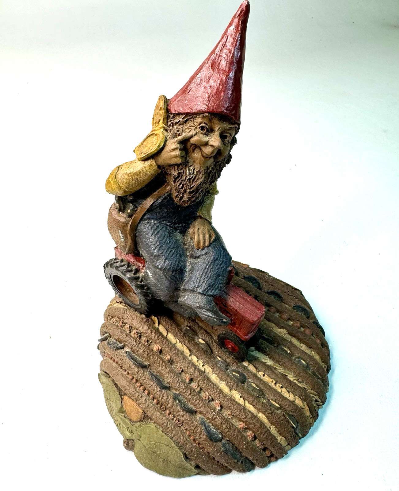 1987 Vintage Old MacDonald Tom Clark Retired Gnomes Figurine Farm Tractor Cairn