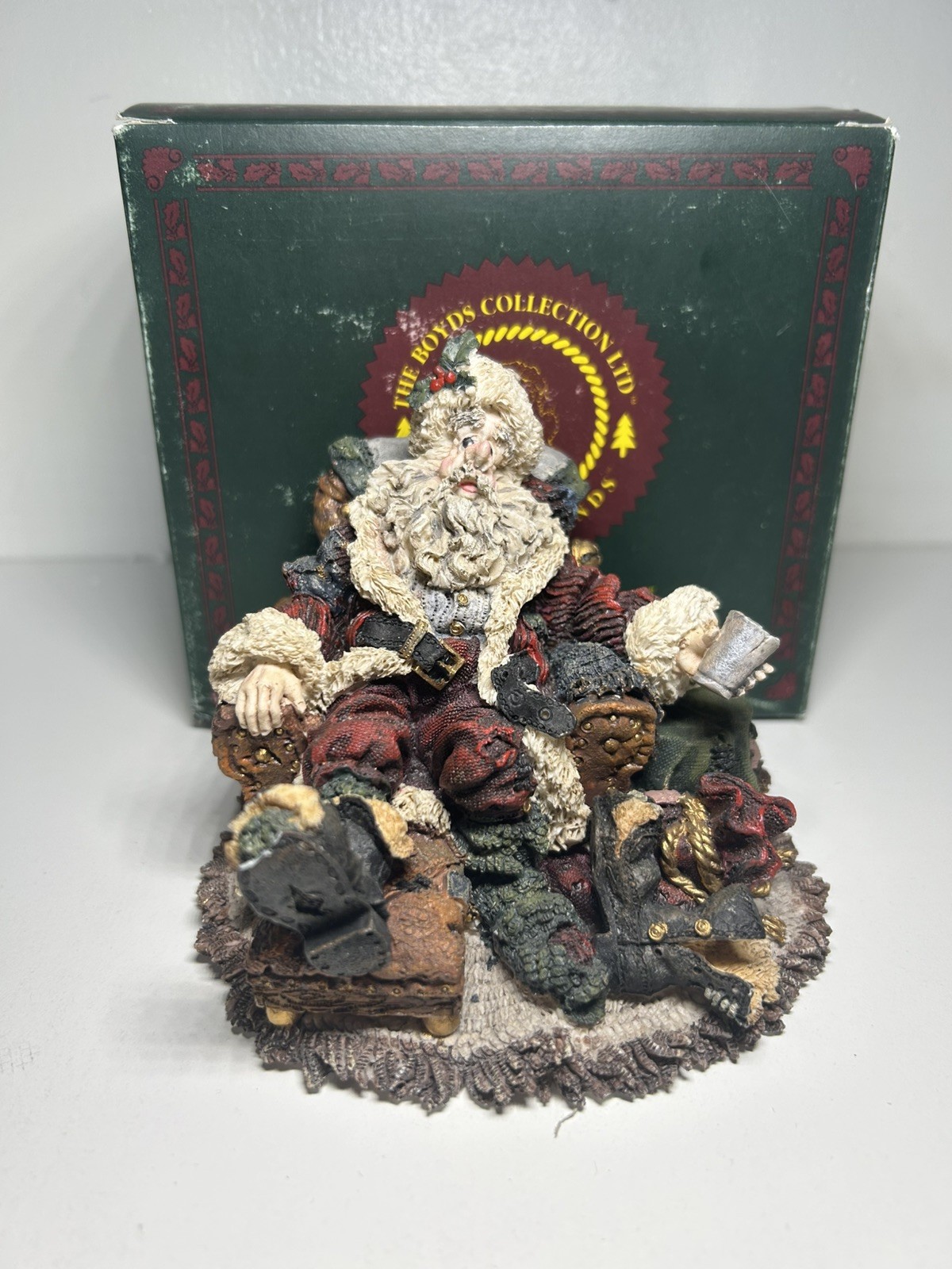 Boyds Bears “Santa December 26” #3003 READ