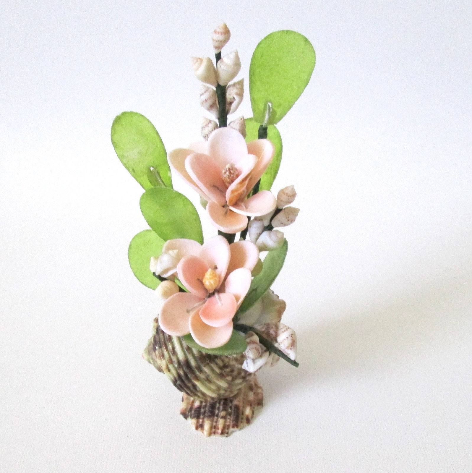 Vintage Handmade Shell Flowers In Shell Vase Folk Art 5″ Tall