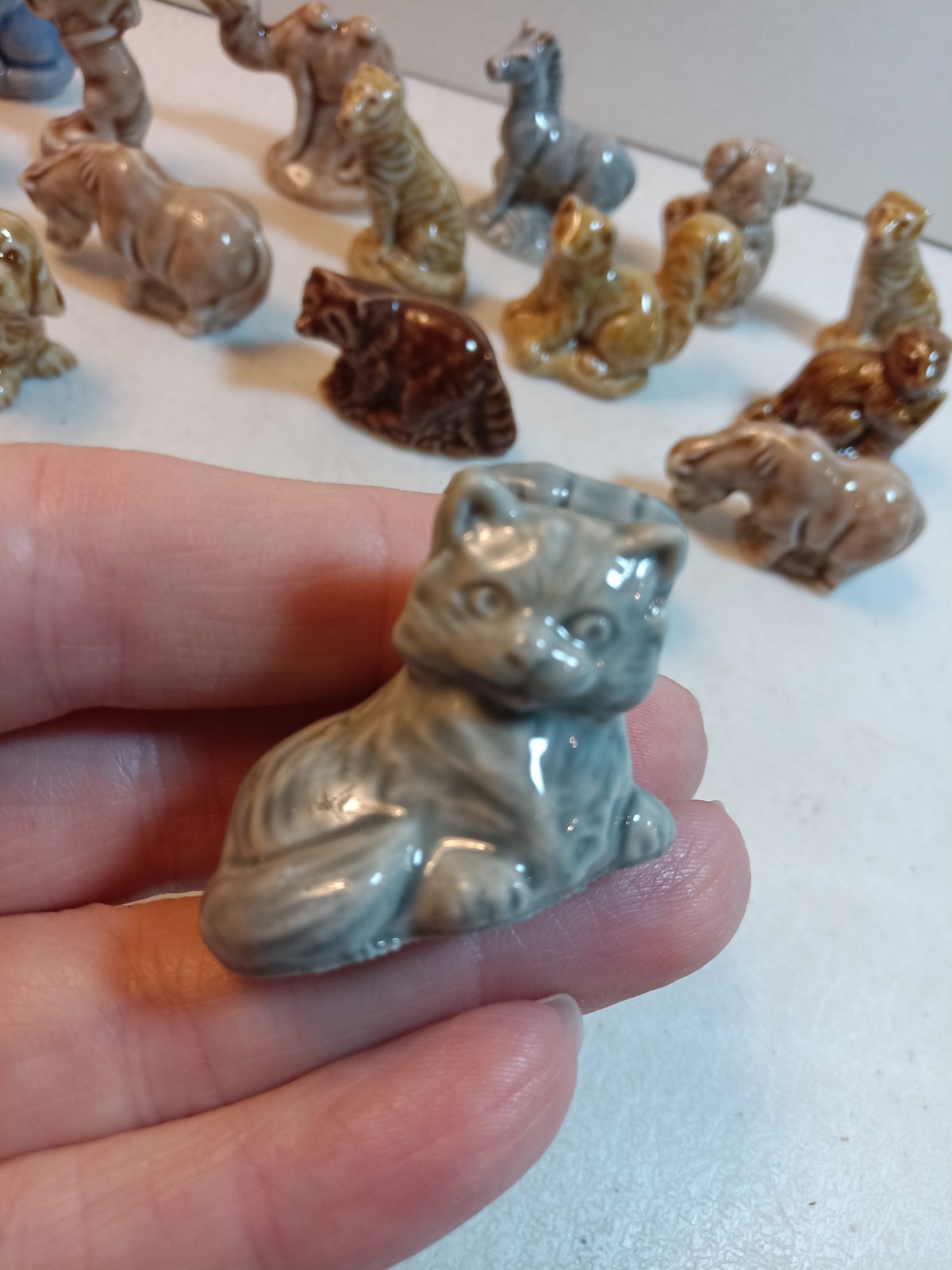 Vtg. Wade Rose Tea Whimsies Lot Of 21 Mixed Ceramic Miniatures Animals + Circus