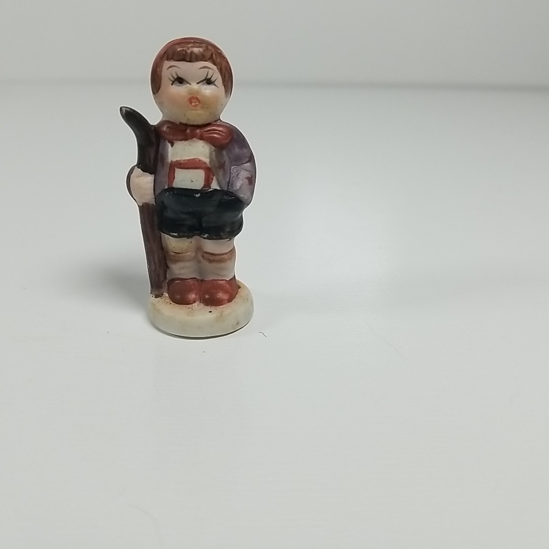 Vintage Tiny Porcelain Figurine Bavarian Boy – Souvenir