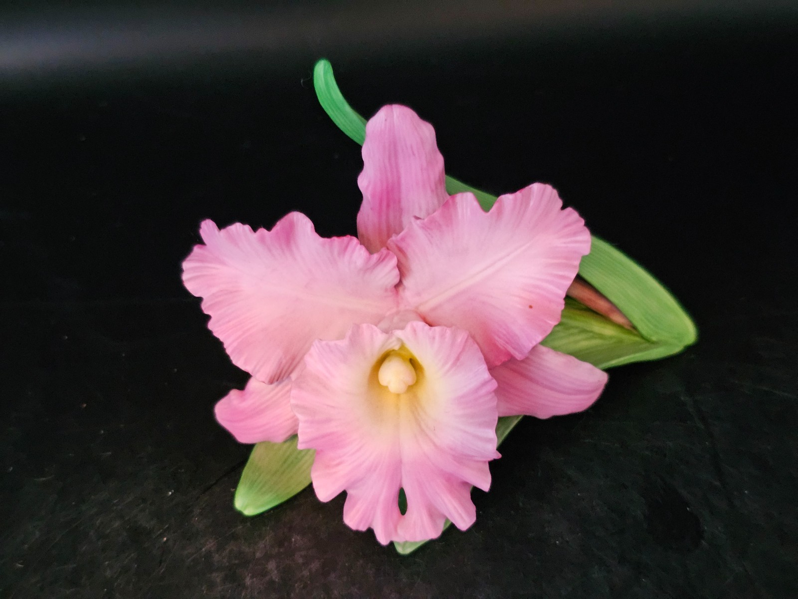 LENOX Fine Porcelain Cattleya Orchid Flower, Pink with yellow throat 1988