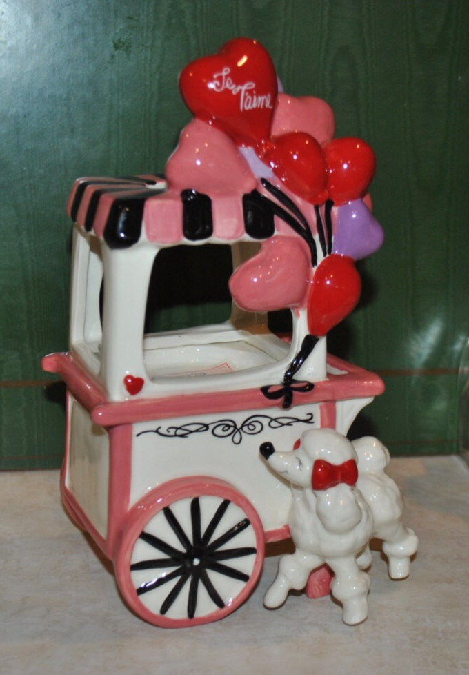 BLUE SKY JE T’AIMETealight Holder FRENCH WHITE POODLE Balloons Cart Valentie Mot