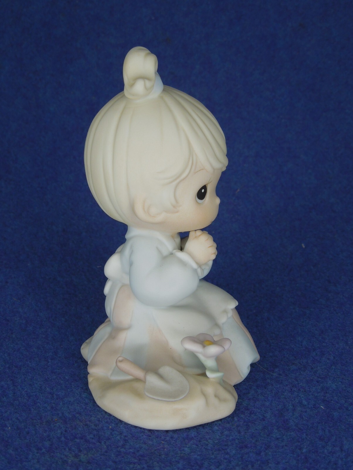 Precious Moments “SOWING THE SEEDS OF LOVE” PM922 G CLEF Mark- B3