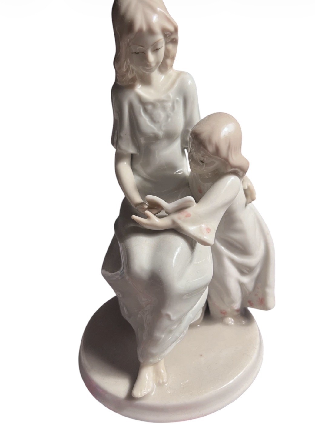 Vintage Meico,Inc Porcelain Figurine Of Mother /Daughter Reading A Book 8″ Tall