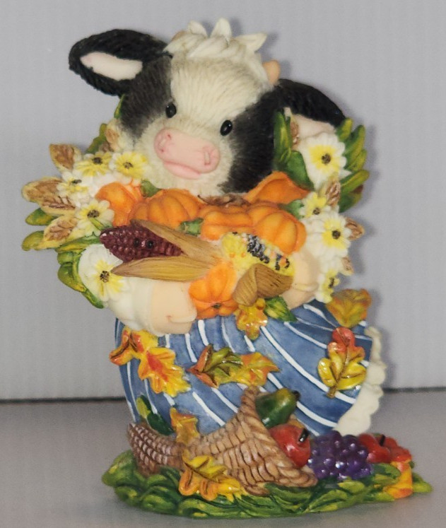 Enesco Mary’s Moo Moos A Harvest Of Friendship figurine.