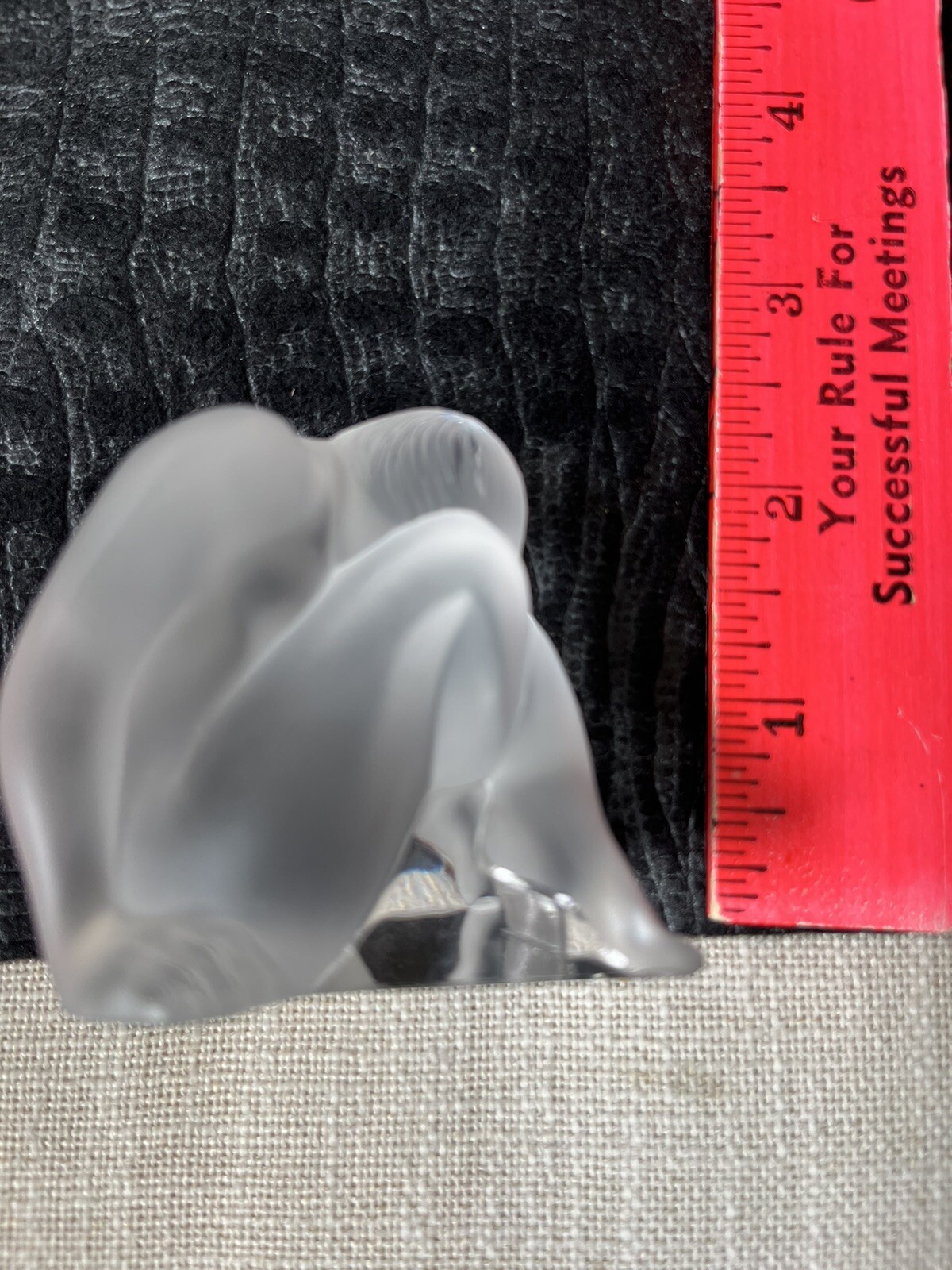 Lalique Crystal French Frosted Nu Assis Nude Sitting Figurine Sculpture 2.25” T