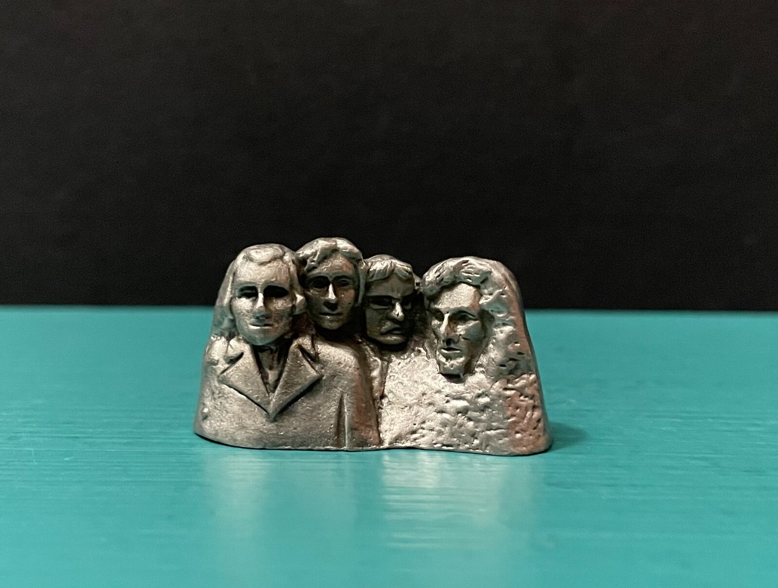 Cuteri Pewter Mount Rushmore Monument South Dakota Replica Souvenir Art Figurine