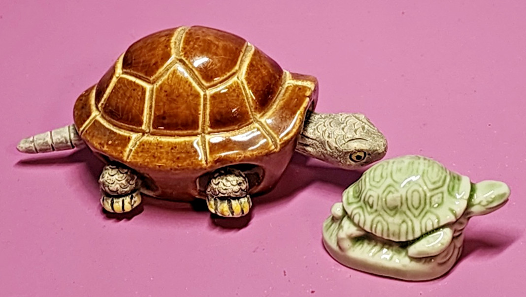 Vintage Handmade Ceramic Tortoise Sculpture – Glazed Pottery Figurine