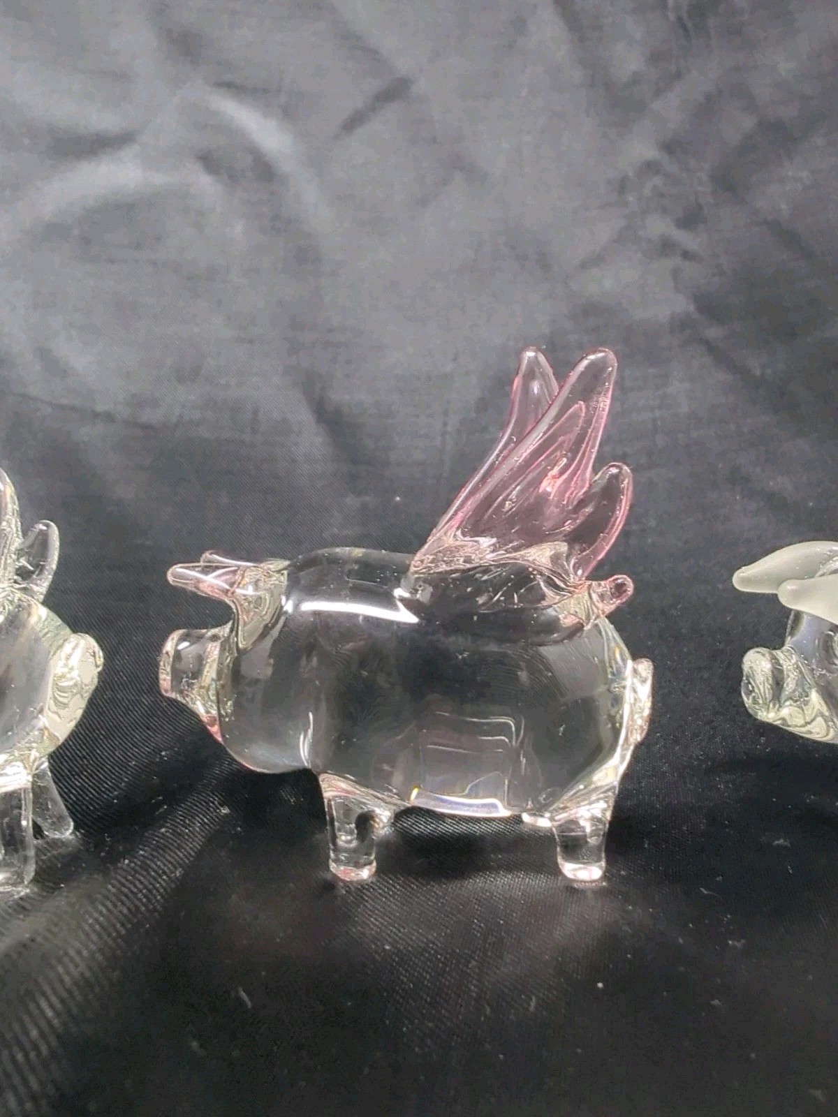 4 Clear Glass Flying Pig Figurines Frosted + Red Glass Figure Pigs Hog Wings New