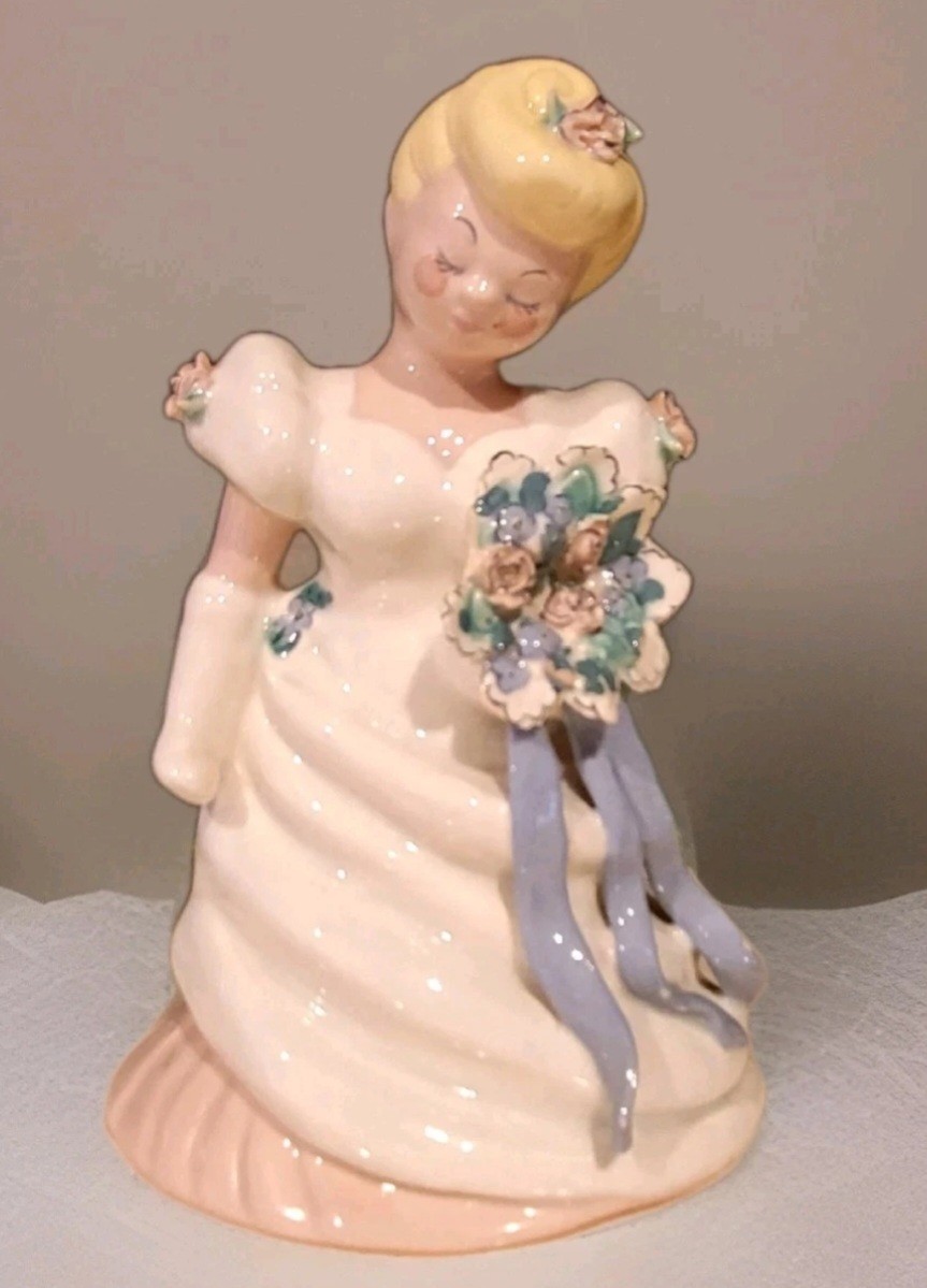 Bride Figurine Kay Finch California Pottery 6″ Blond Pastels 1940s READ