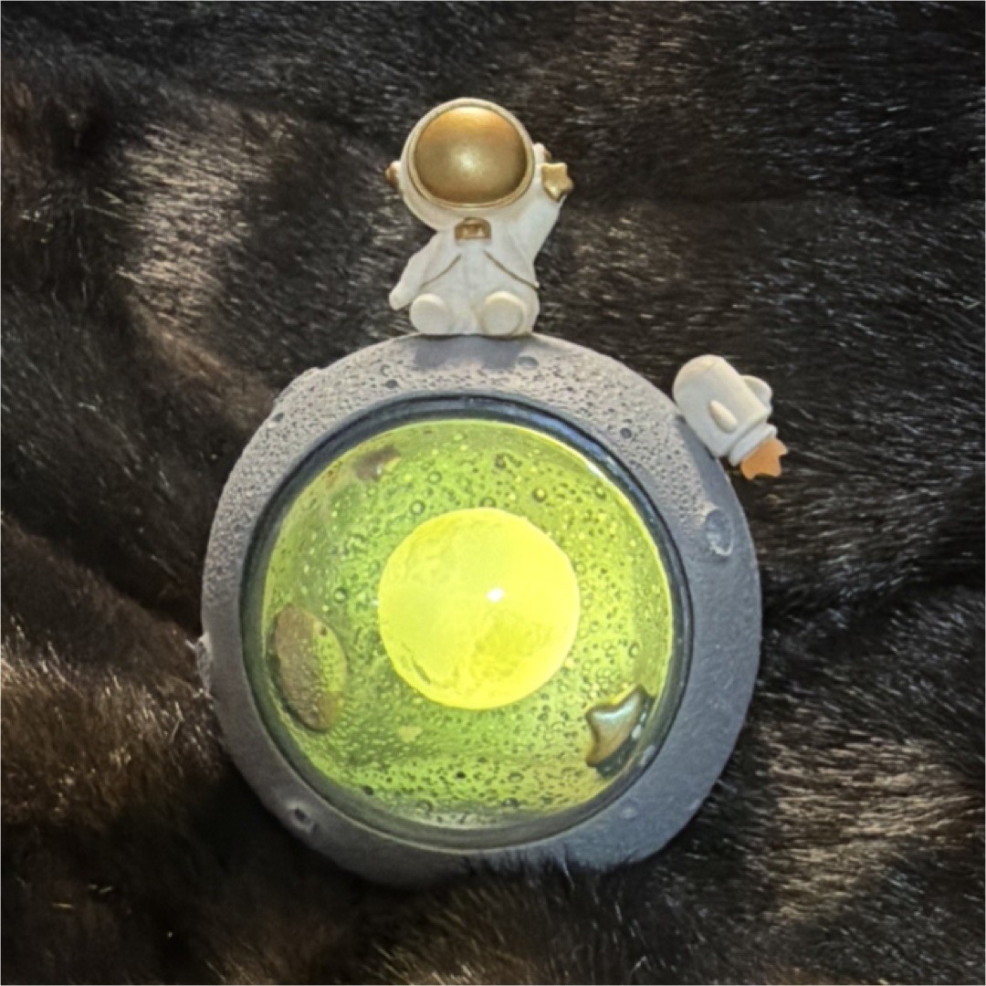 Astronaut Moon Surface Matte Plastic Figurine Gray Gold Yellow Space 3D Effect