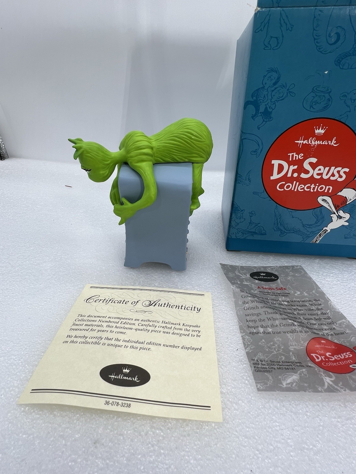 Hallmark Dr. Seuss “A Seuss Safe” Figurine In Box