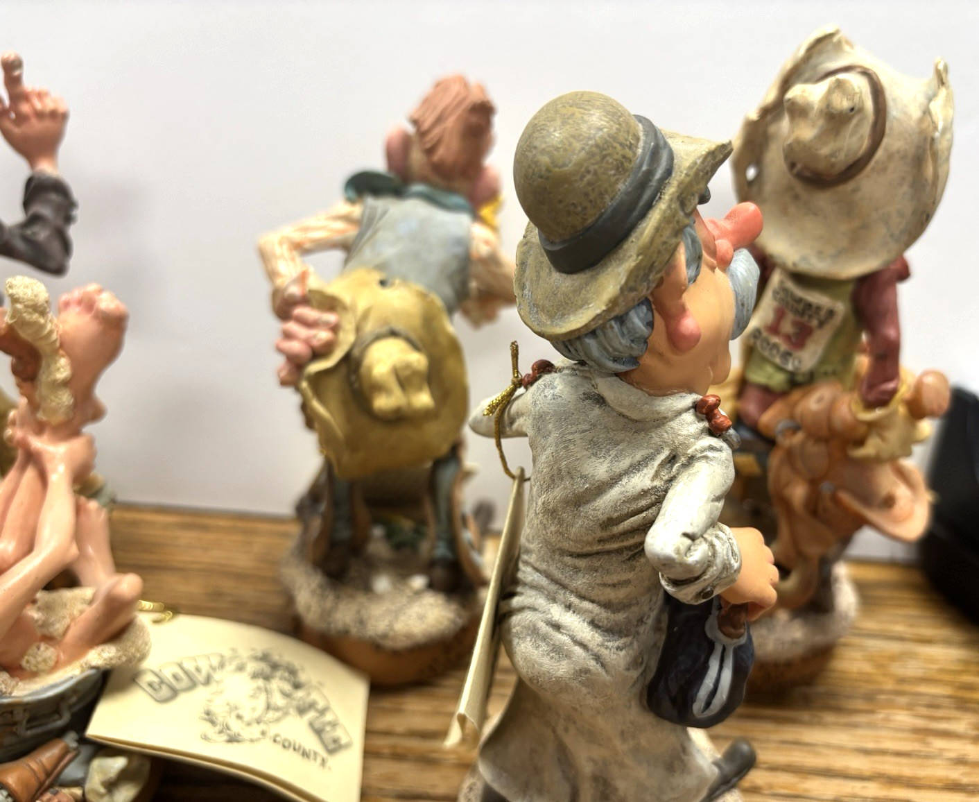 Lot of 7, Cow Pie County Sculptures, 7 Characters, see Description, no boxes