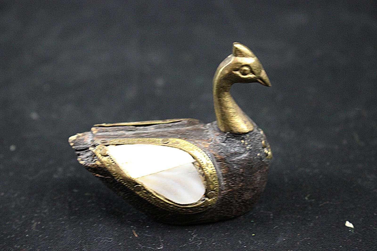 Vintage Small Wood/Brass/Mother of Pearl Swan Sculpture 2 3/4 x 1 1/4 x 2 1/4