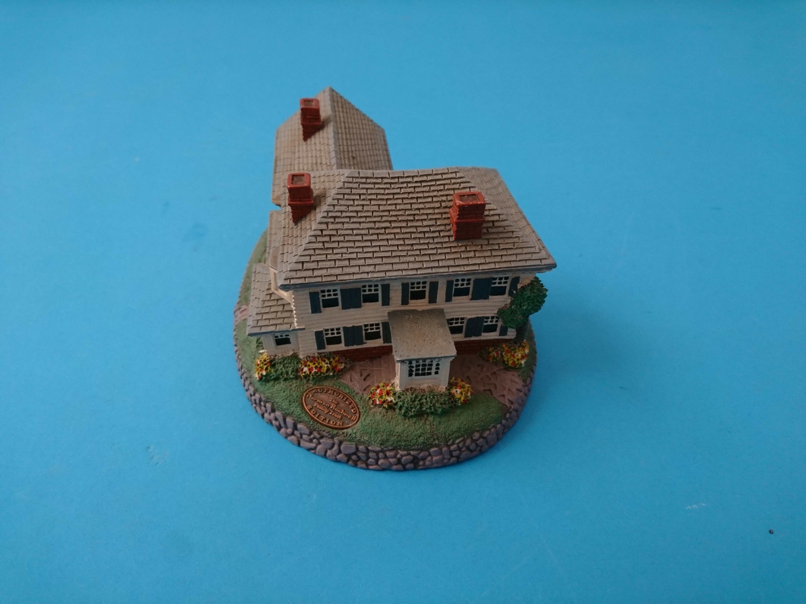 NORMAN ROCKWELL’S HOME TOWN RESIDENCE – RHODES STUDIOS IN ORIGINAL BOX