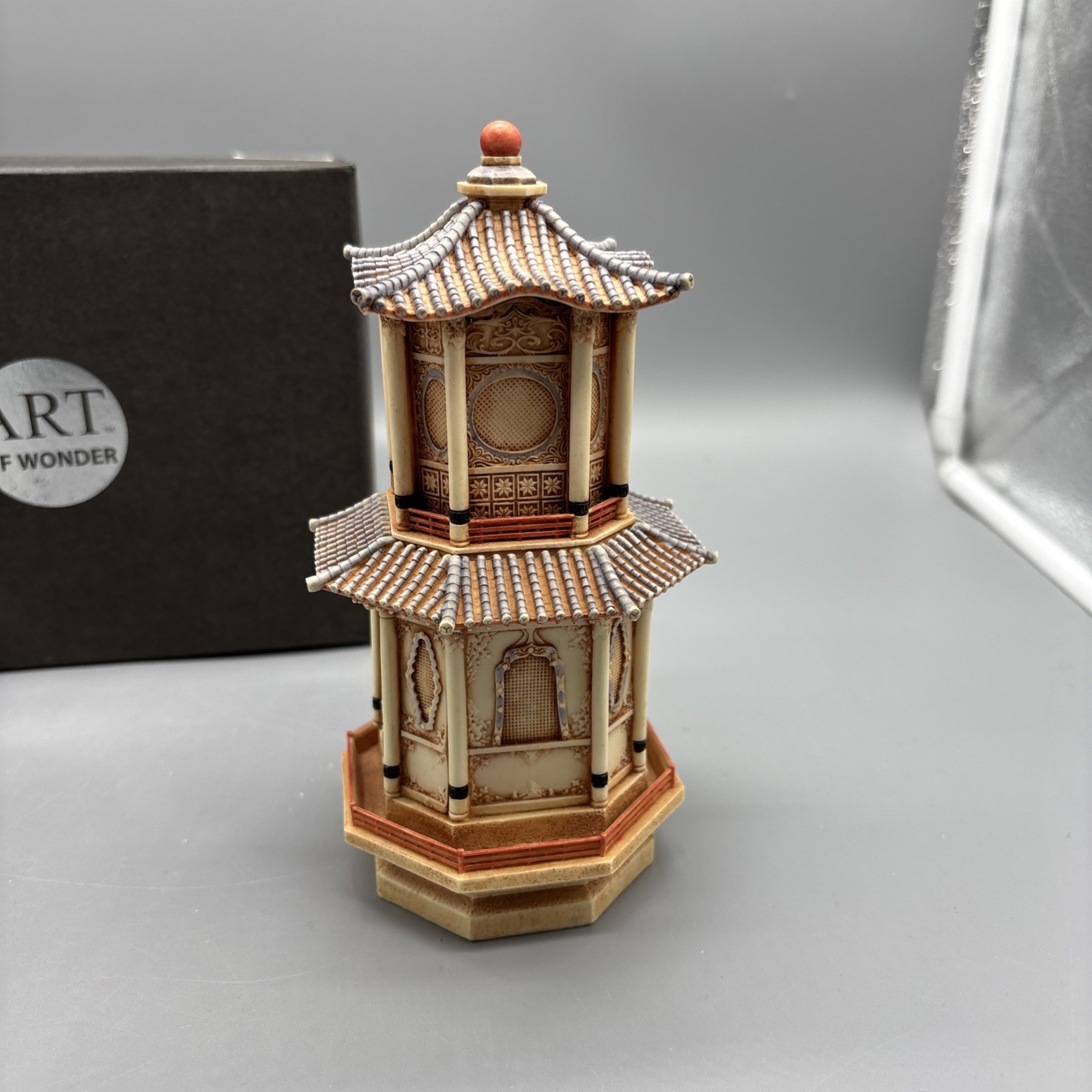 Olszewski Luminart ZEN PALACE for Harmony Kingdom, Harmony Ball Light Up House