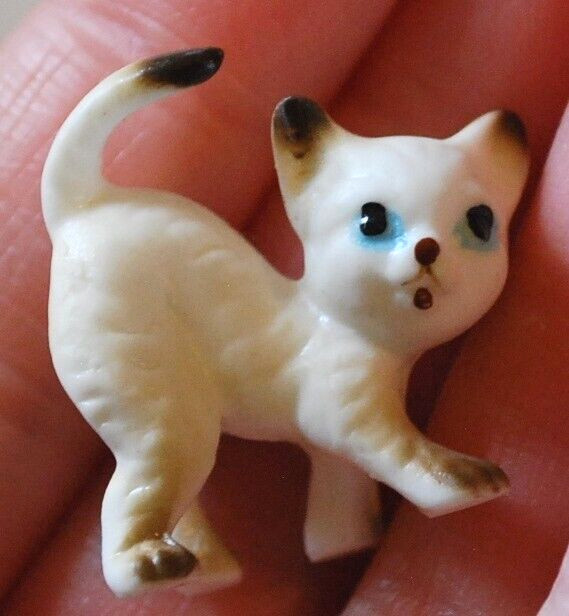 Vtg Set 3 MINIATURE CAT KITTEN FIGURINES Siamese & Tabby & White BONE CHINA