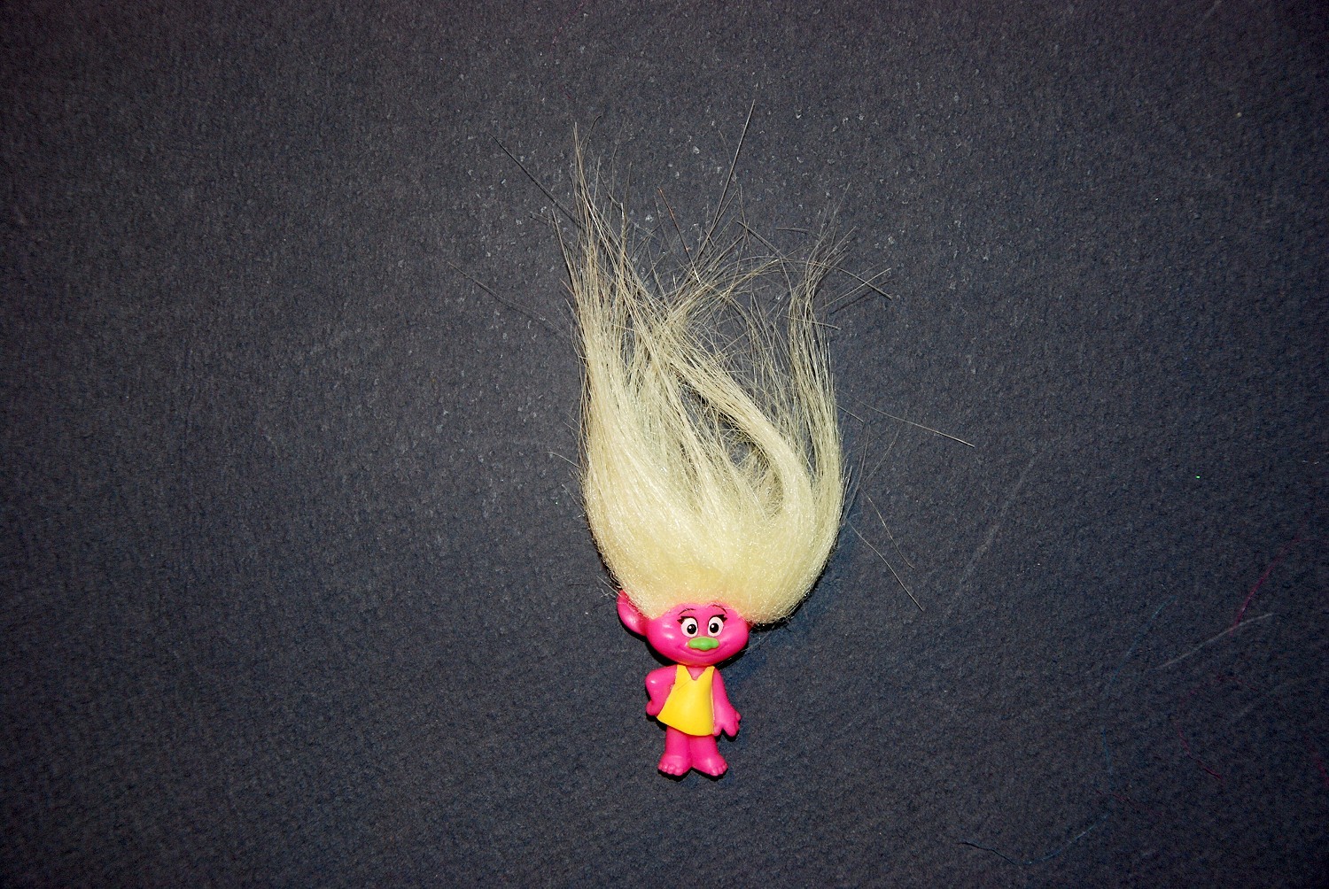 Dreamworks Trolls Hasbro Series 3 Pink Skin Yellow Hair