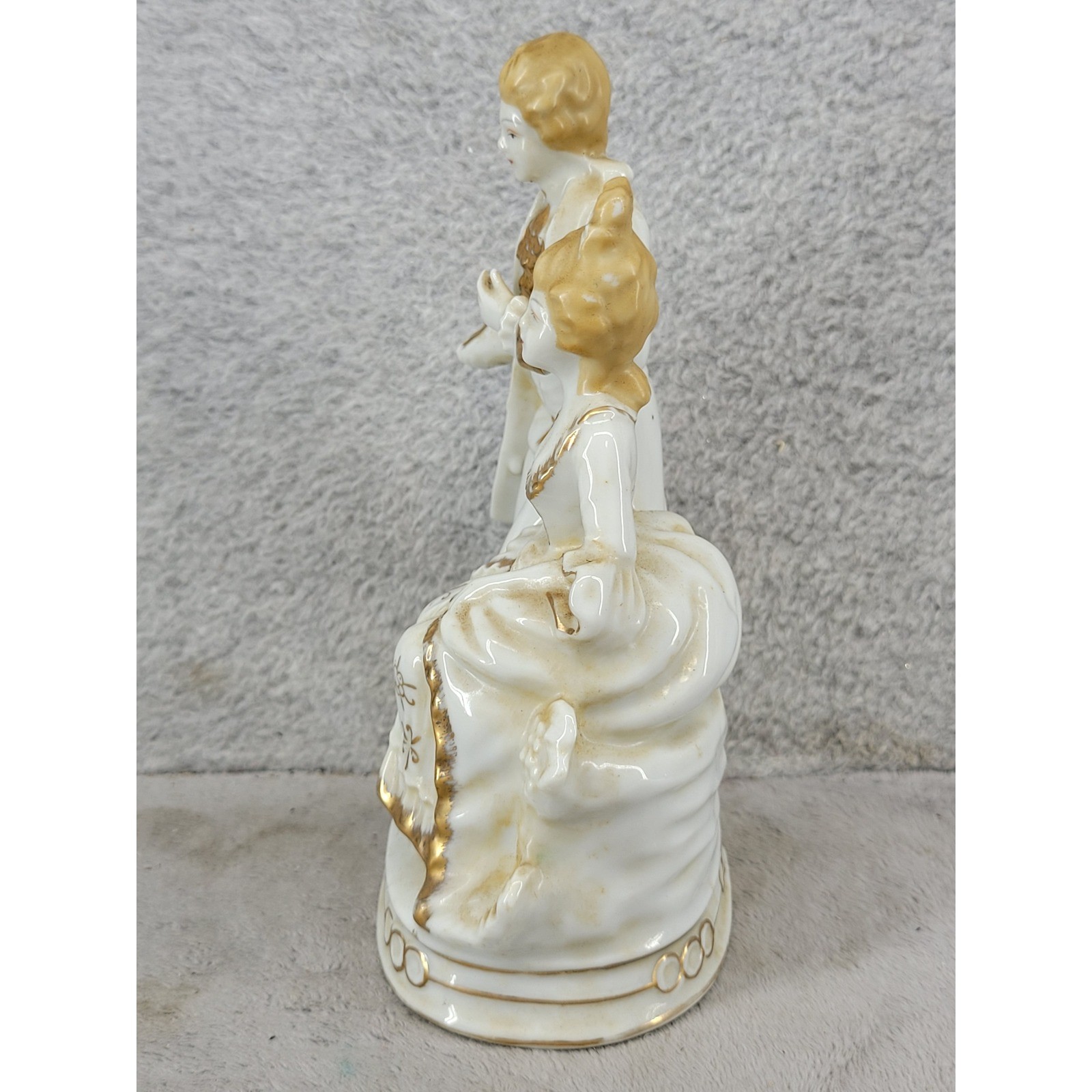 Vintage Porcelain Colonial Courting Couple Figurine Gold Trim Made in Japan 6″