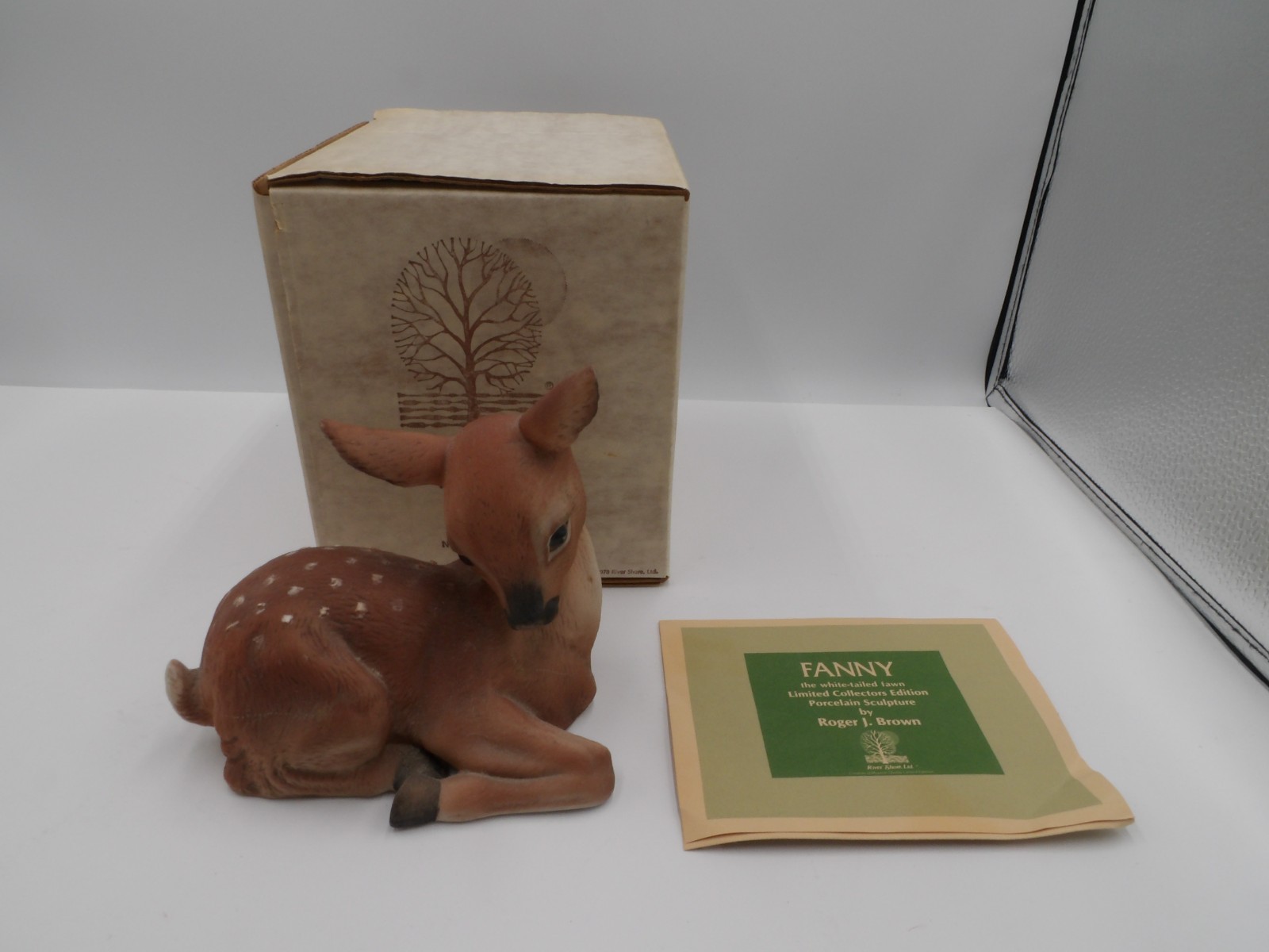 1978 River Shore Roger Brown ‘Fanny the White Tailed Fawn’ Figurine MIB COA