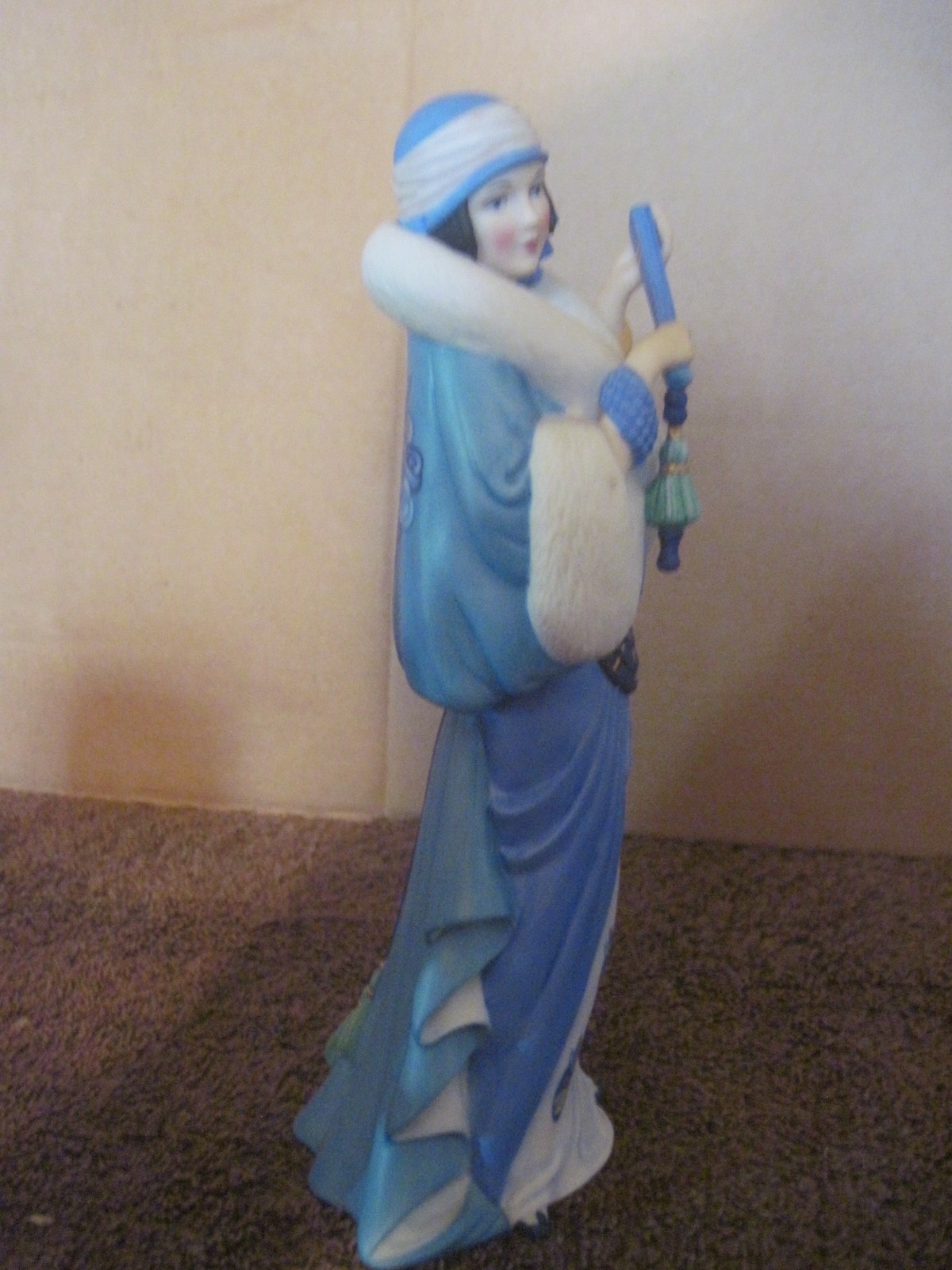 Lenox American Songbook Collection “Rhapsody in Blue” Porcelain Figurine 8 3/4″