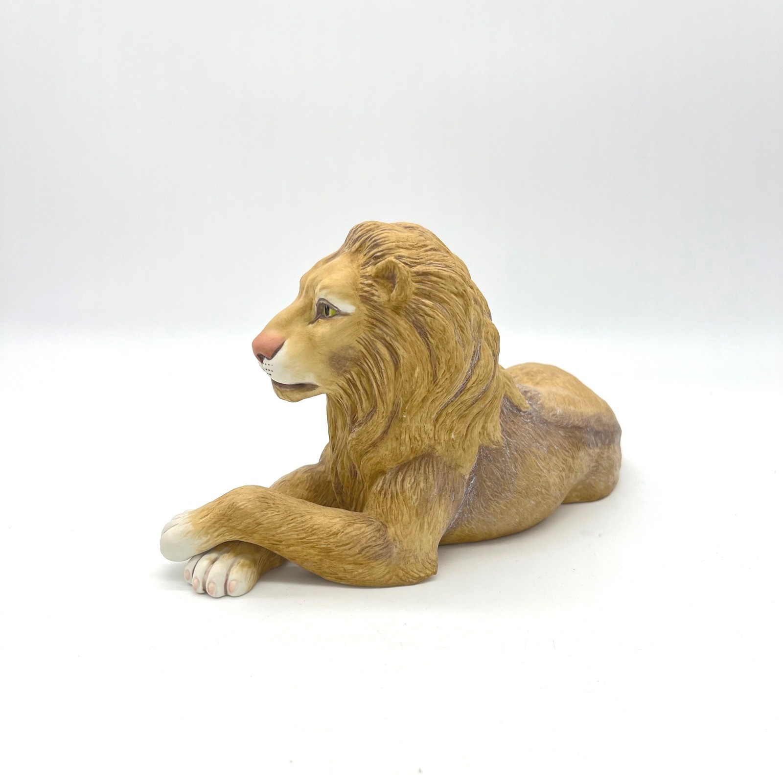 Boehm Porcelain Reclining Lion Figurine 402-22 Peace Will Reign Sculpture 8.5in