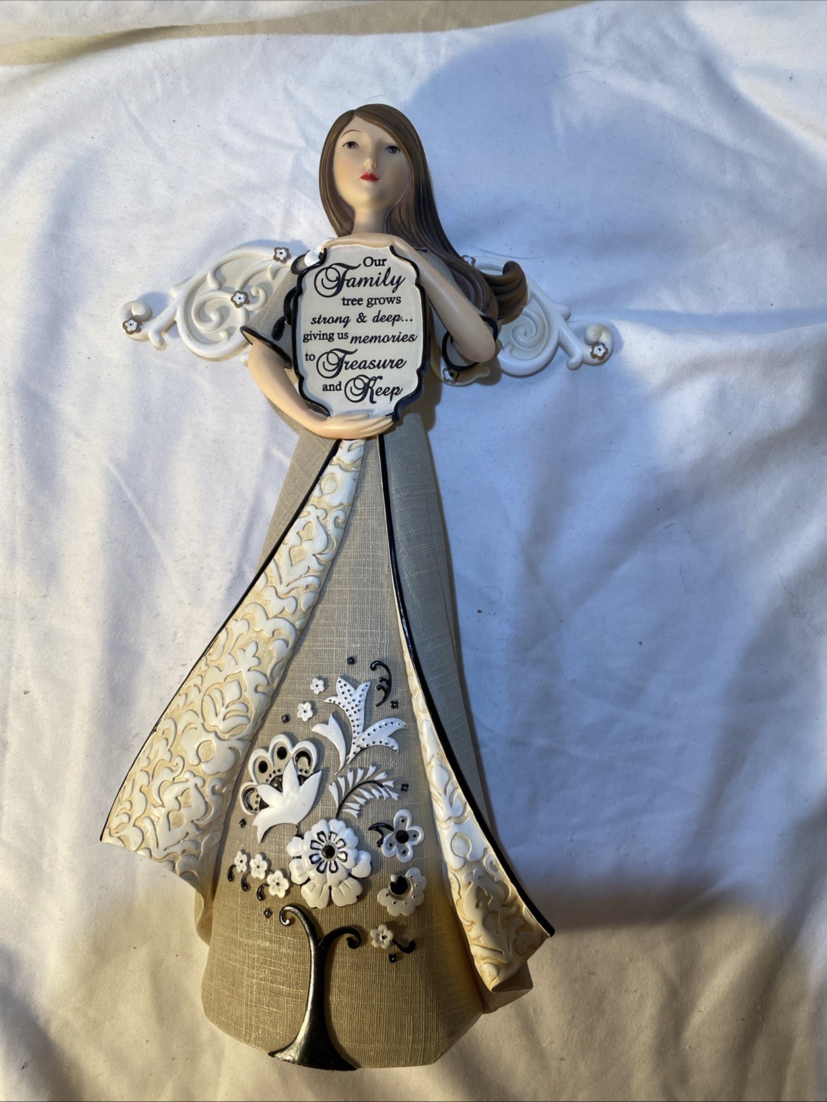 Modeles 12” Angel Figurine “Our Family Tree Grows strong & Deep Etc.” 88048