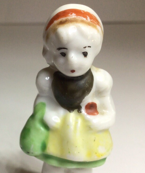 Miniature Made In Japan Girl Wearing Bonnet Holding Bag Figurine 2 3/8 Inch Vtg