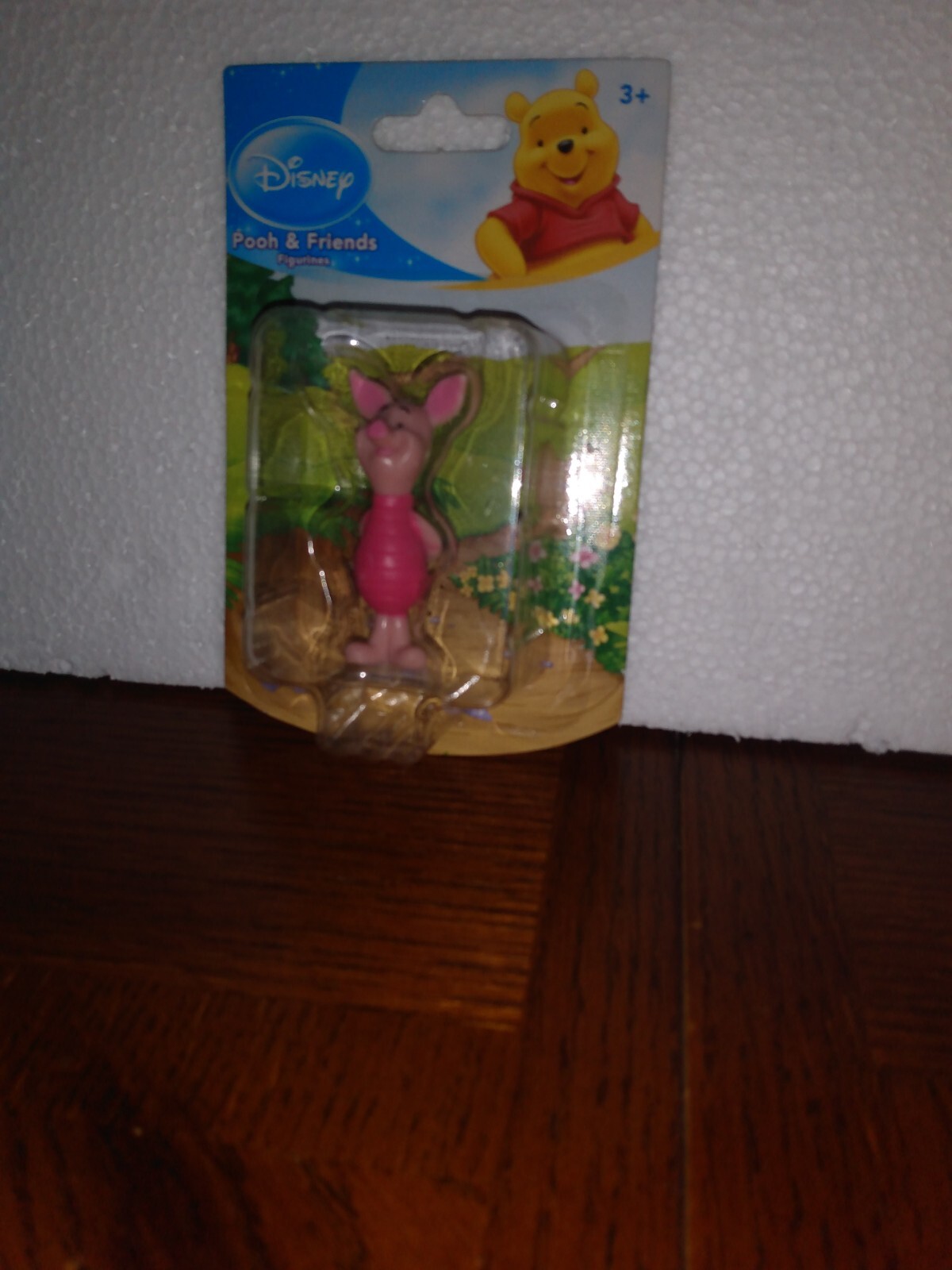 DISNEY FIGURINES