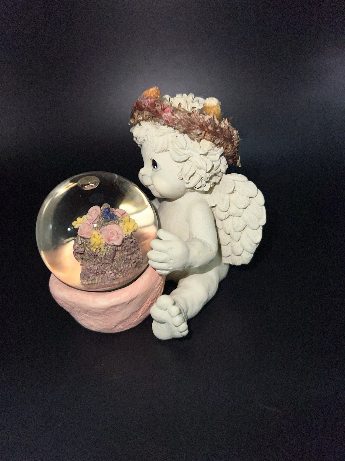 Dreamsicles Cherub Angel Water Globe