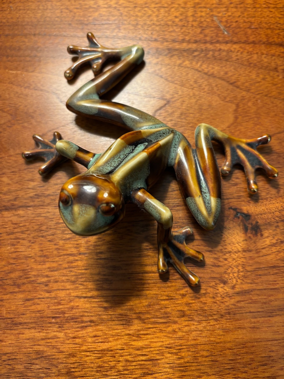 Adorable Colorful Vintage Trippies Inc. Stoneware Tree Frog With Gold Luster