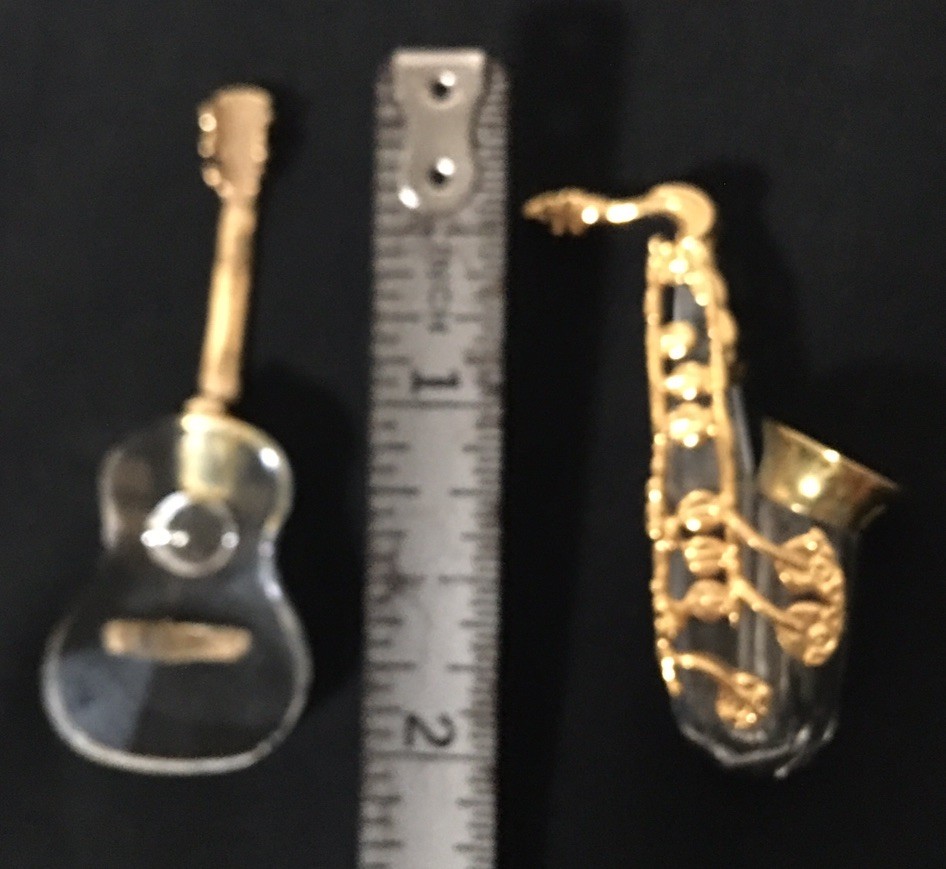 Swarovski Crystal 4 Pc. Music Set Guitar Saxophone Radio Jukebox Miniatures Lot