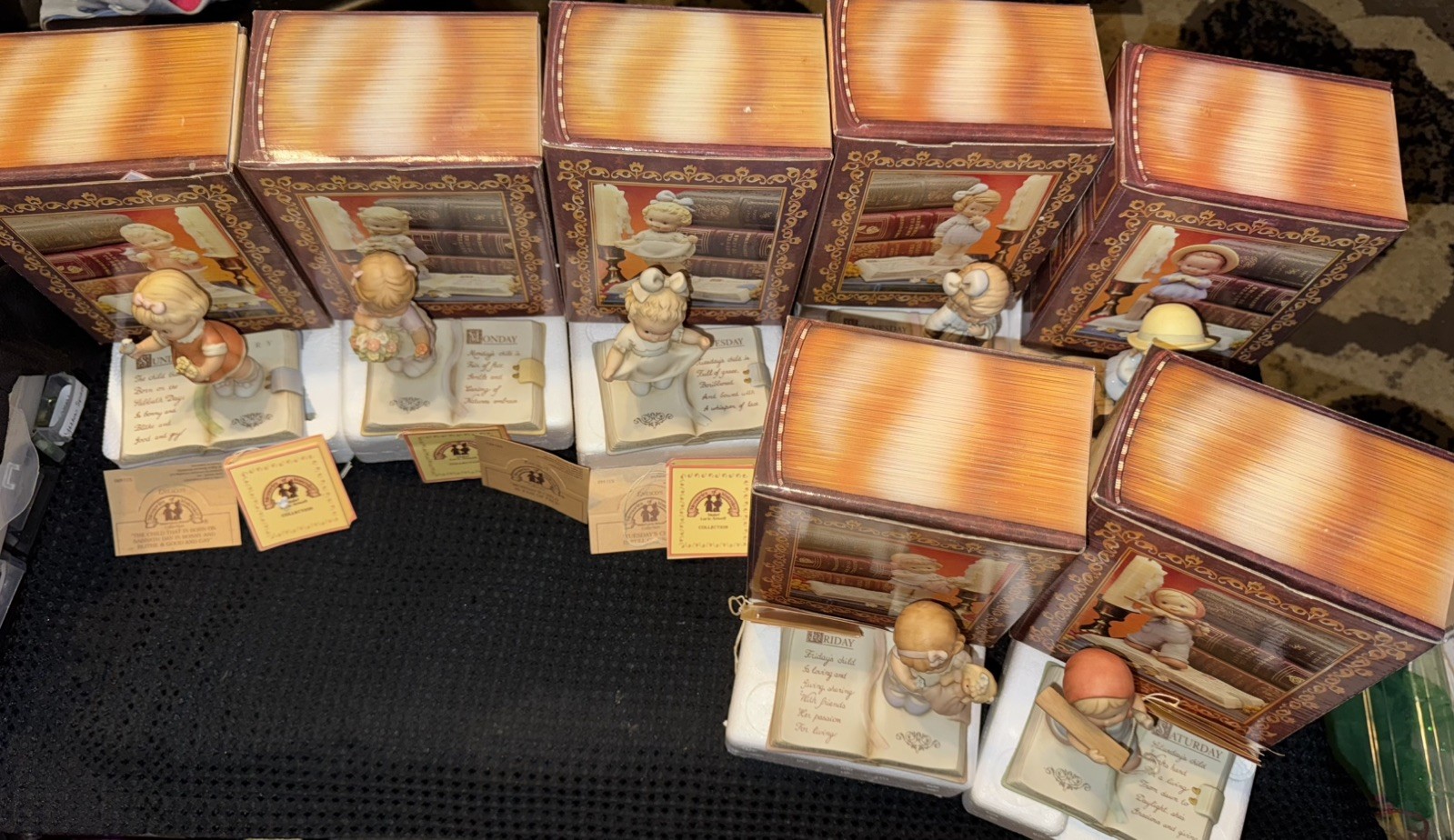 VTG. Enesco Memories Of Yesterday complete set of days of the week still in box