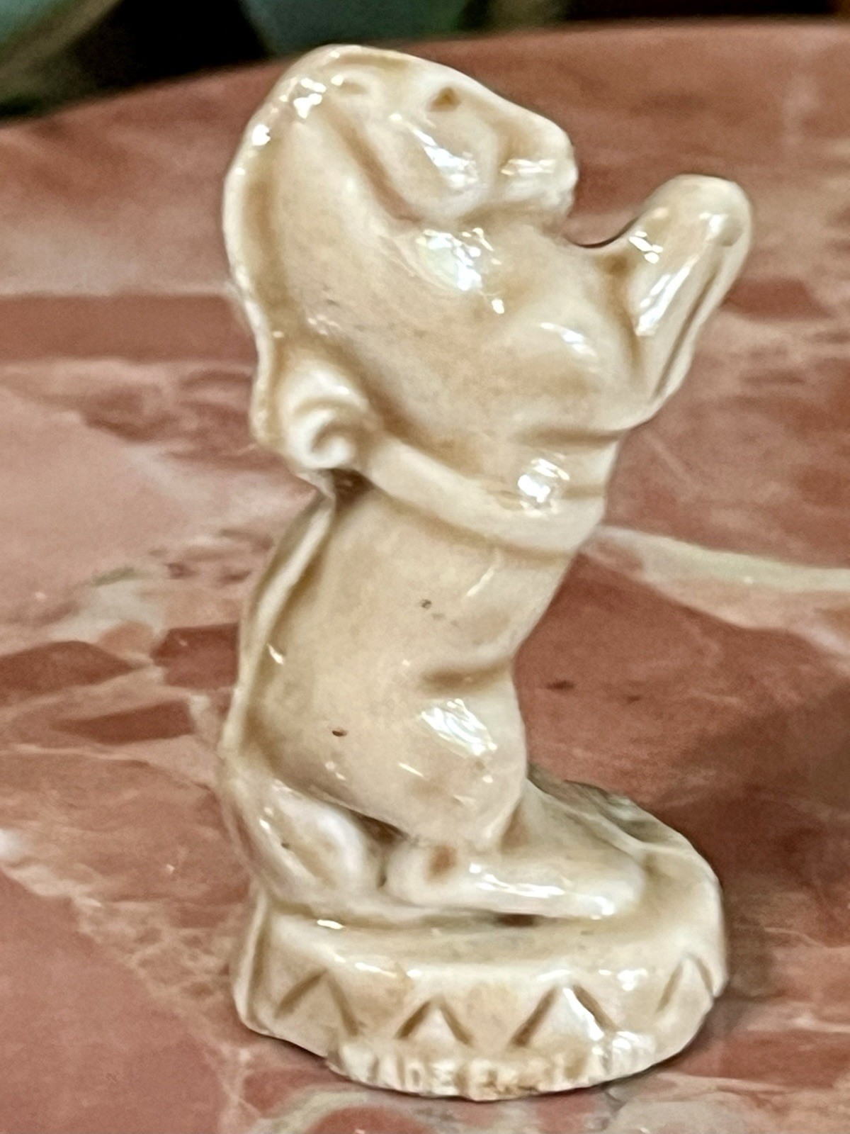 Red Rose Tea Wade Whimsies Figurines Porcelain Made In England Lot /6 Various