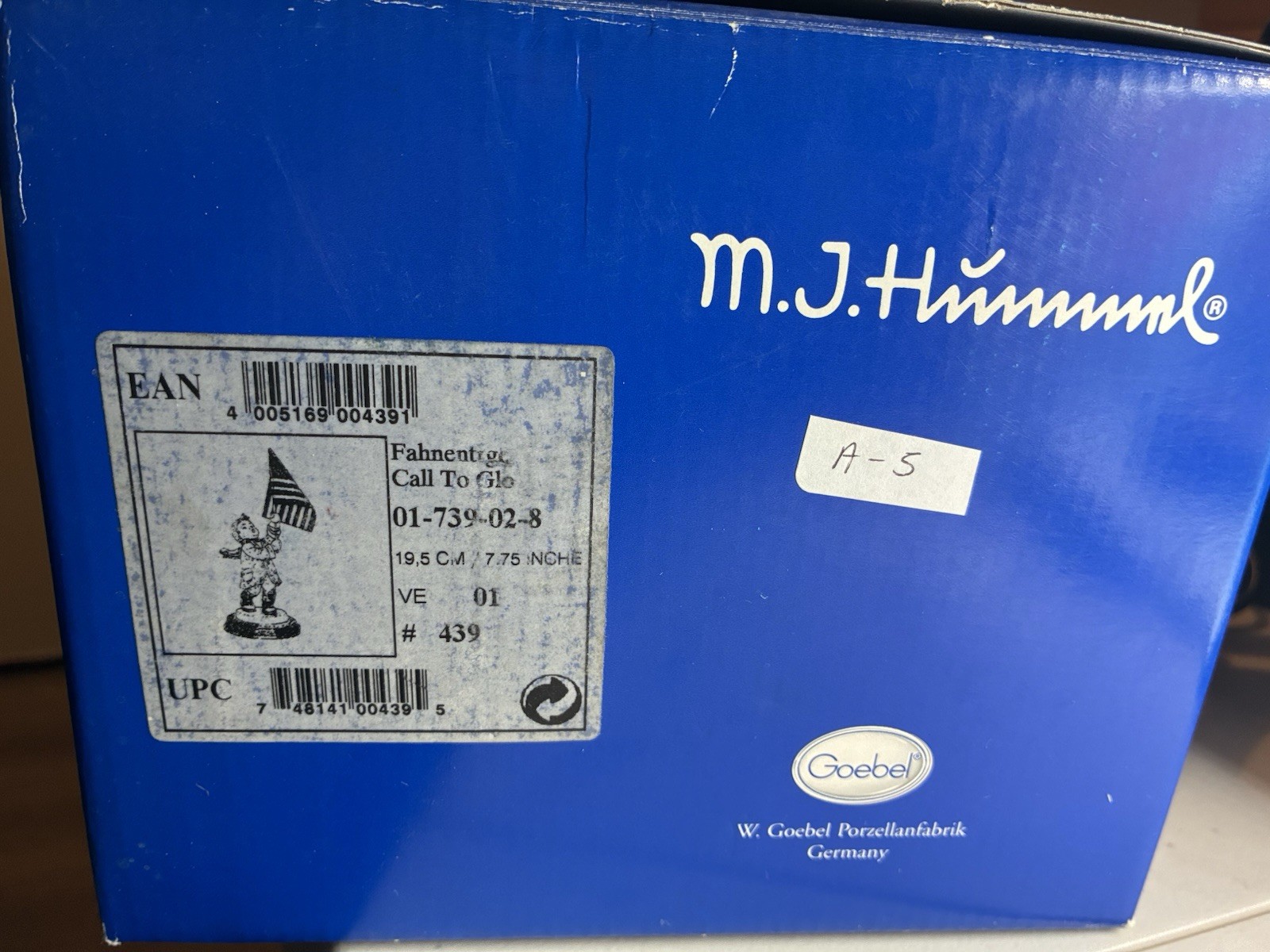 Hummel 739 Call To Glory “God Bless America” Special Edition 7in. W/ music base