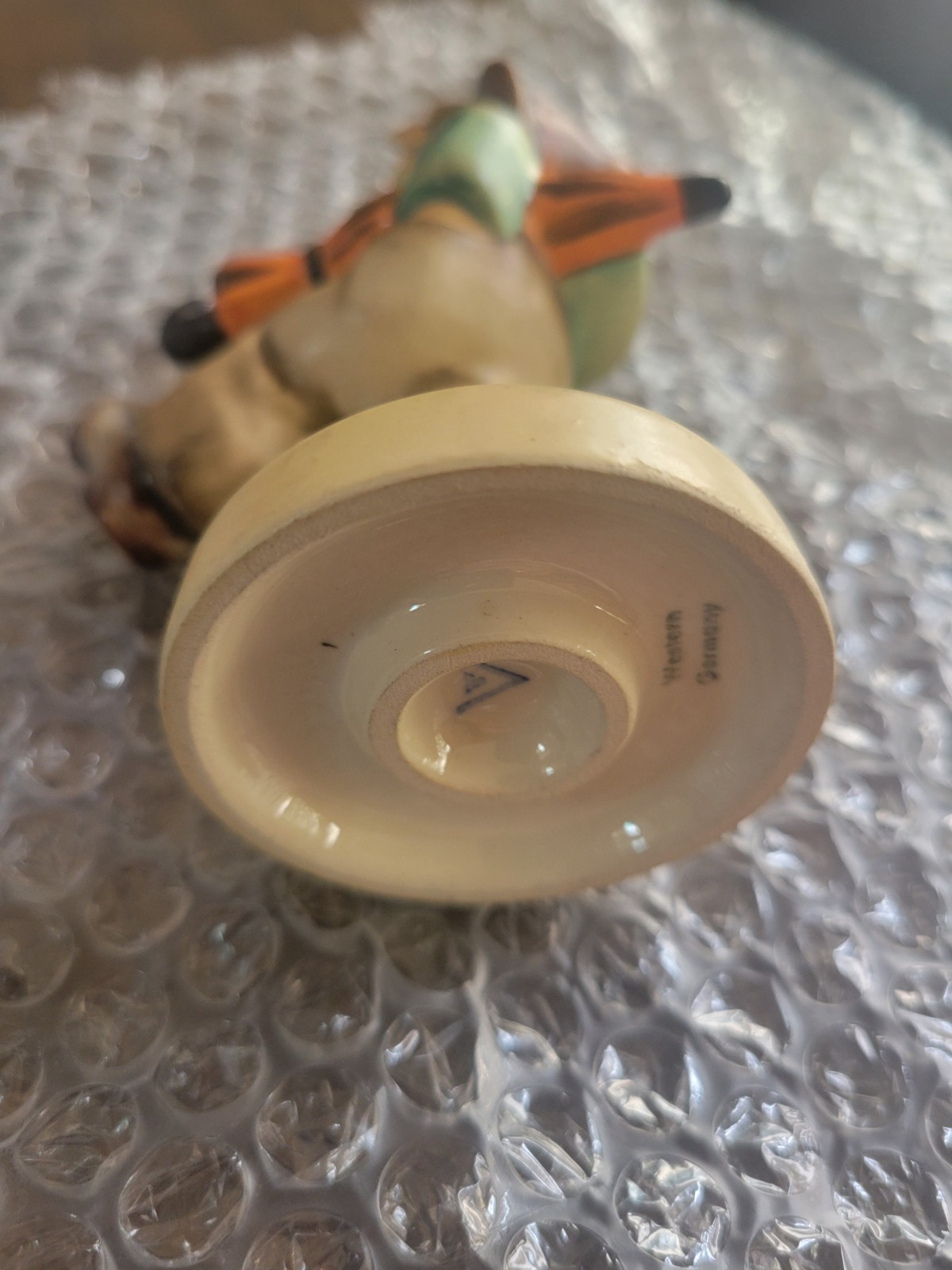 Hummel Grobel W. Germany ‘Happy Traveler’ Figurine #109, Vintage Goebel