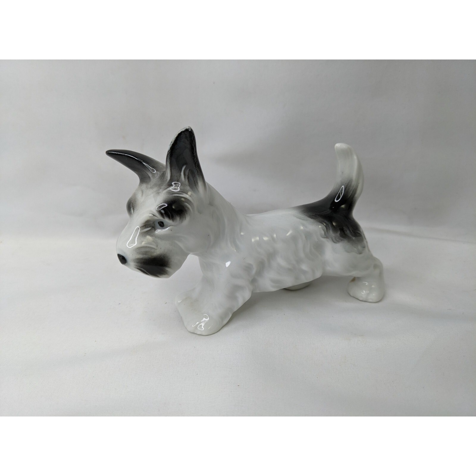 Porcelain Scottish Terrier Dog Figure 2.5 Inch Tall Germany