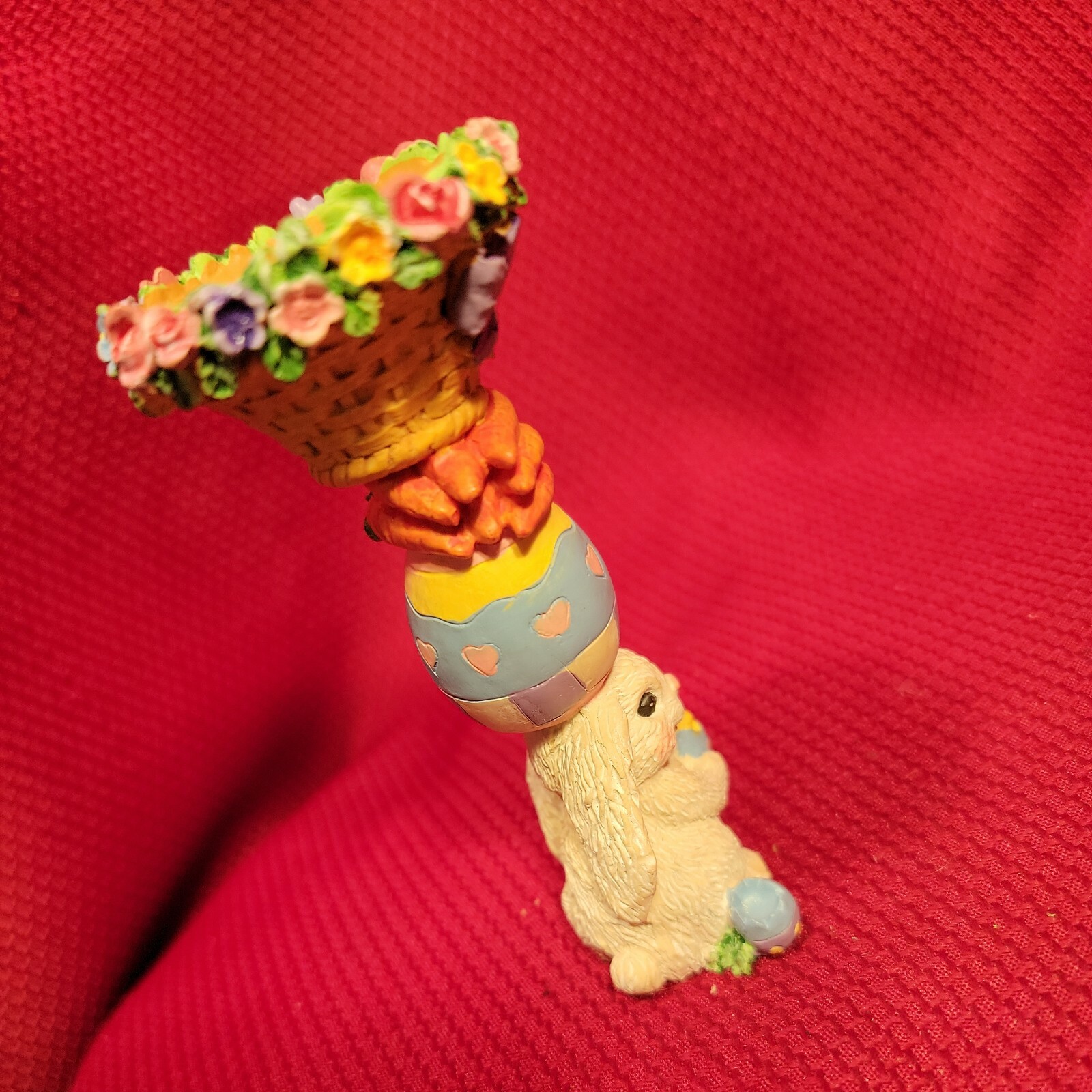 EASTER BUNNY RABBIT Egg Holder Stand 4.5″ resin figurine decoration pastel vtg