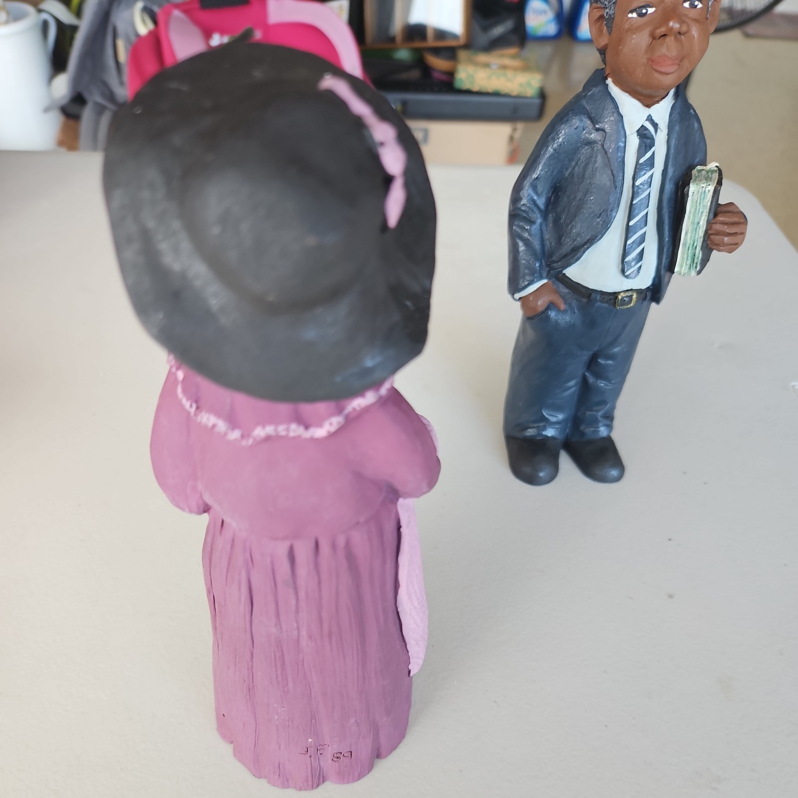 African American Man & Woman Resin Figurines Sunday Morning. 37