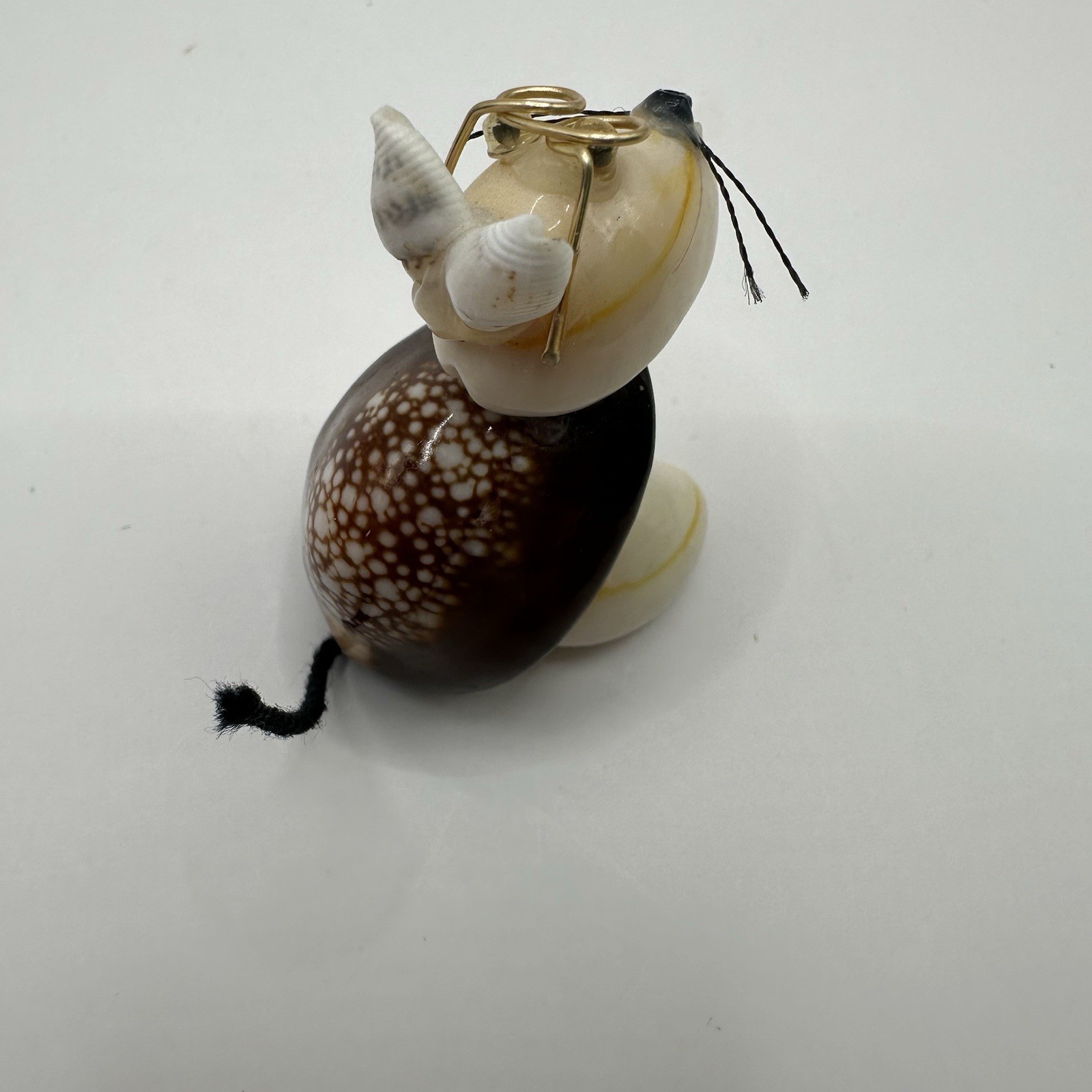 Vintage Seashell Miniature Mouse with Glasses 1.5″x1″ Figurine Whiskers Tail