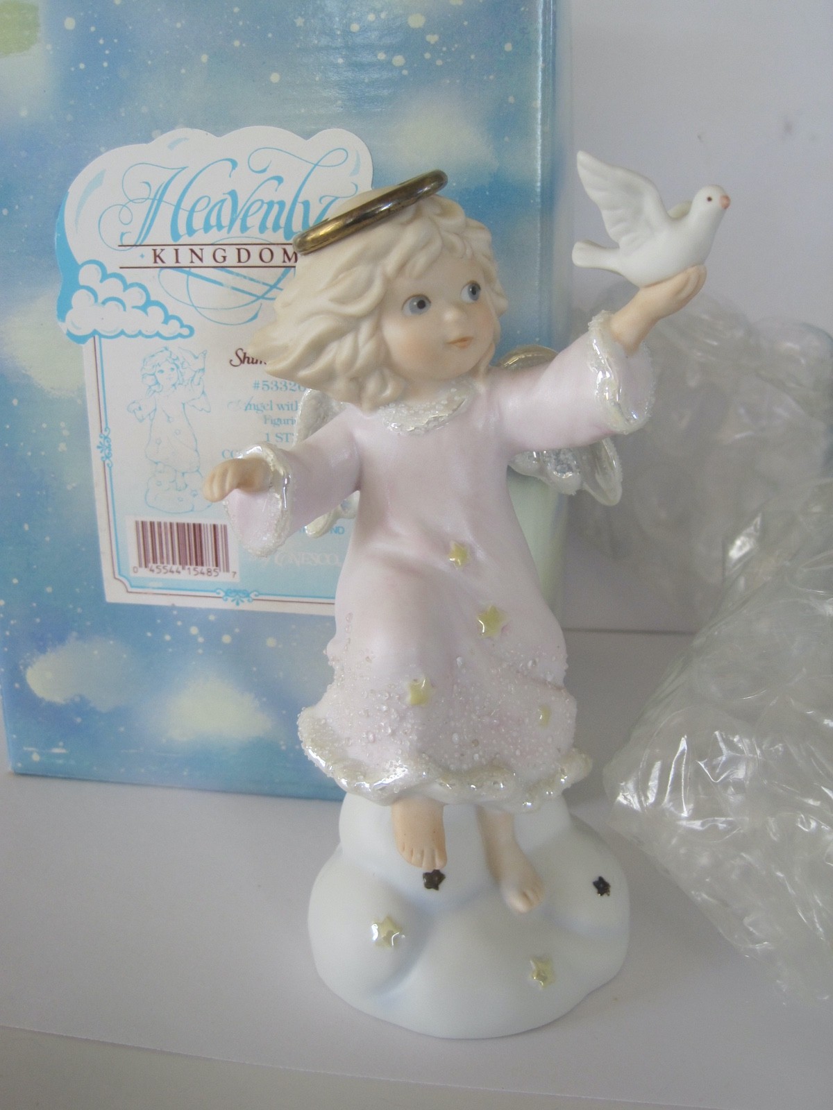 ENESCO HEAVENLY KINGDOM Shimmer Stone Angel W/ Bird Approx. 6″ 1994