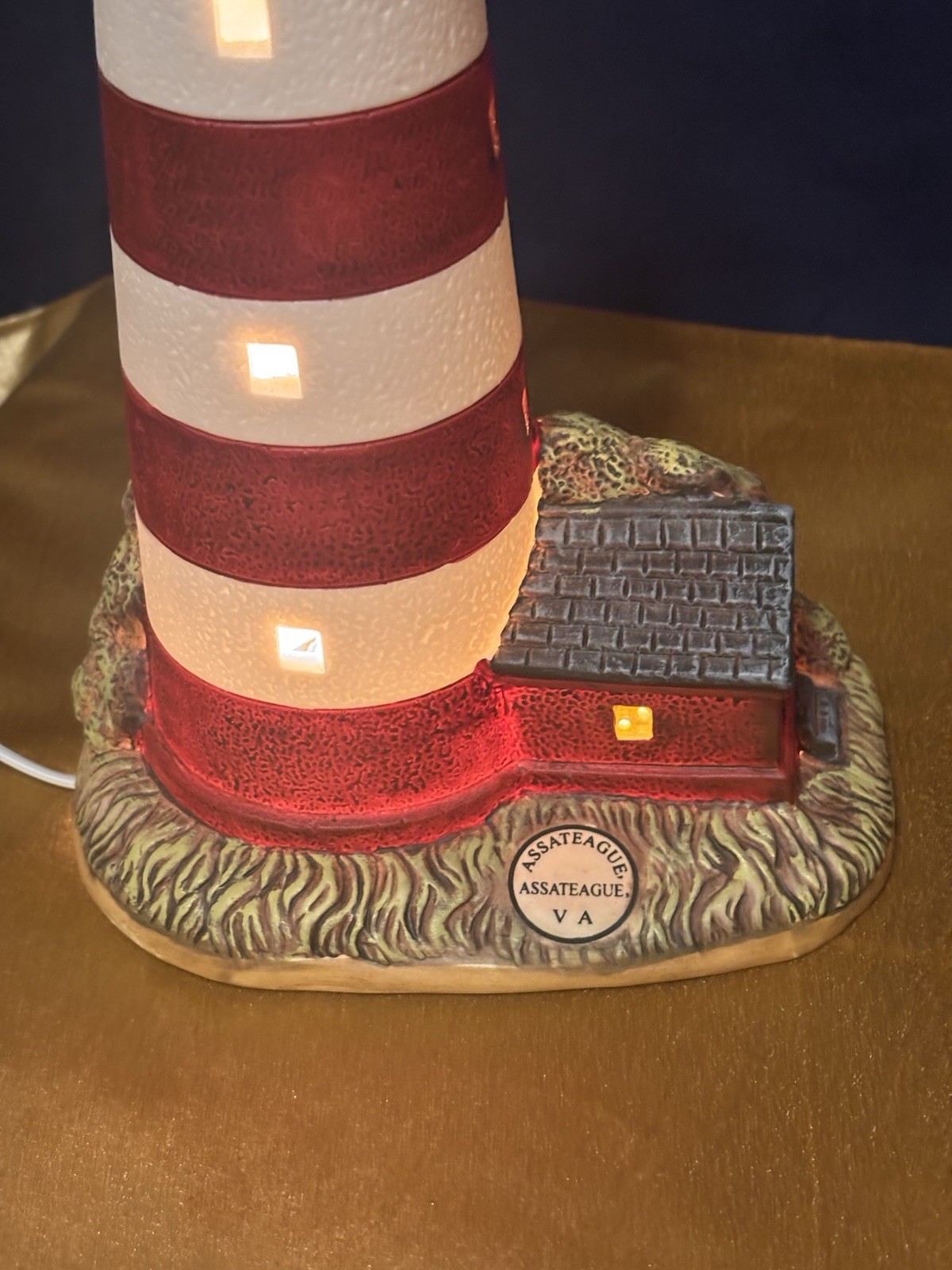 Vintage 1993 Geo. Z. Lefton 01192 Assateague Porcelain Lighthouse 6 1/2″ Coastal